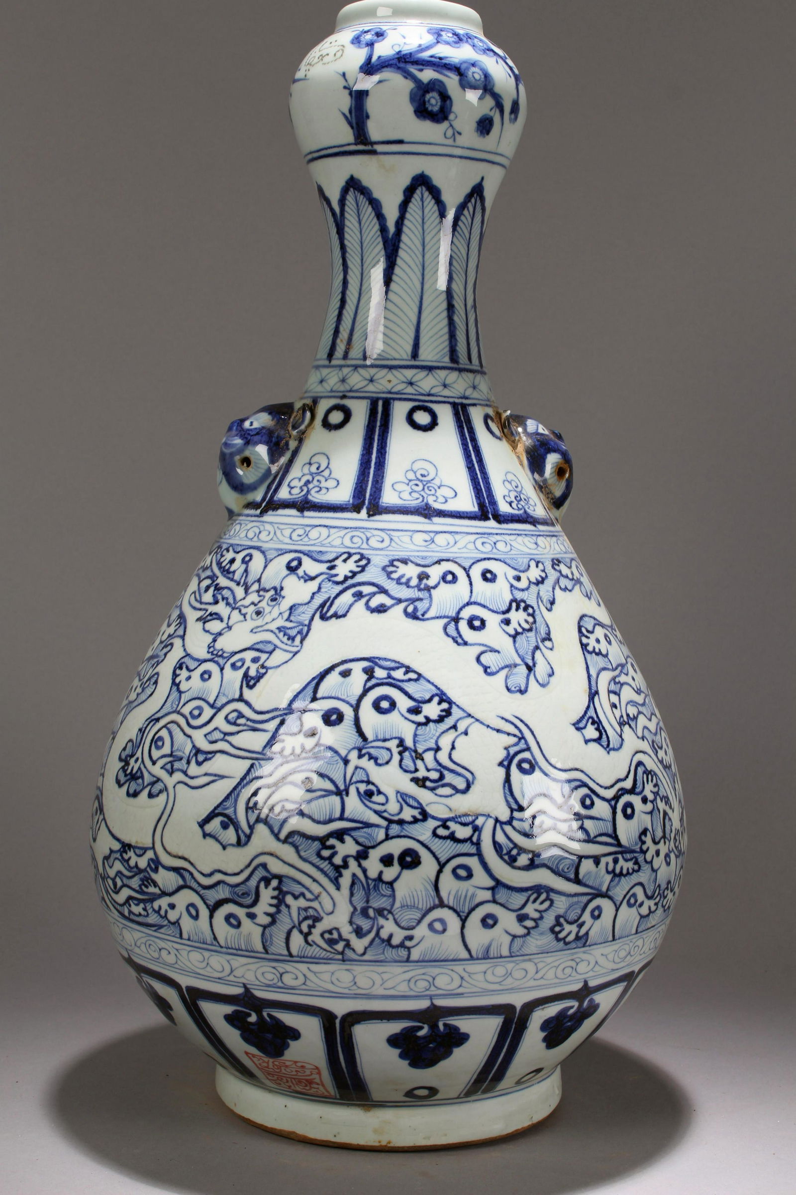 An Estate Chinese Vividly-detailed Blue and White (1 of 6)