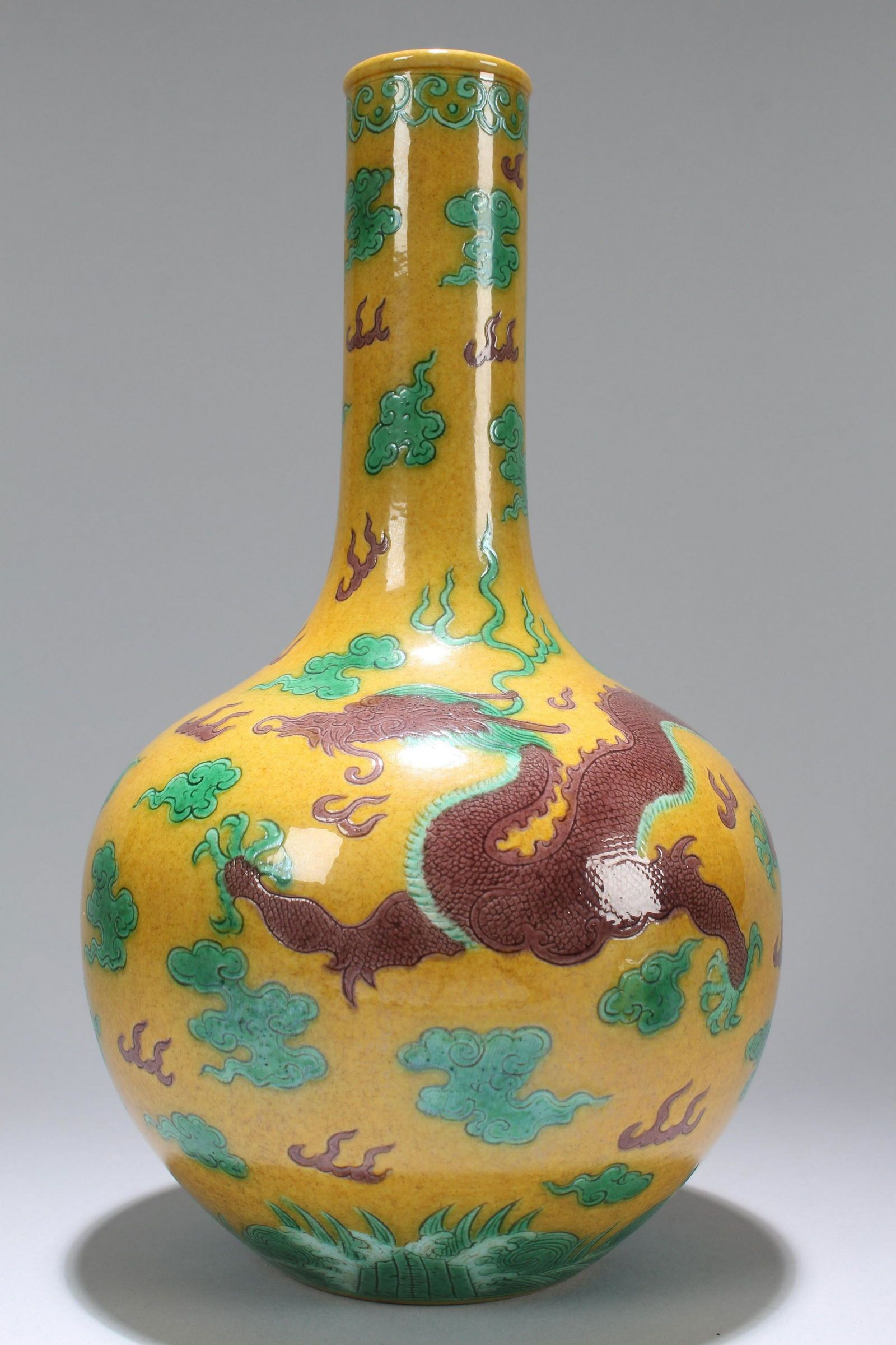 An Estate Chinese Dragon-decorating Yellow and Green (1 of 5)