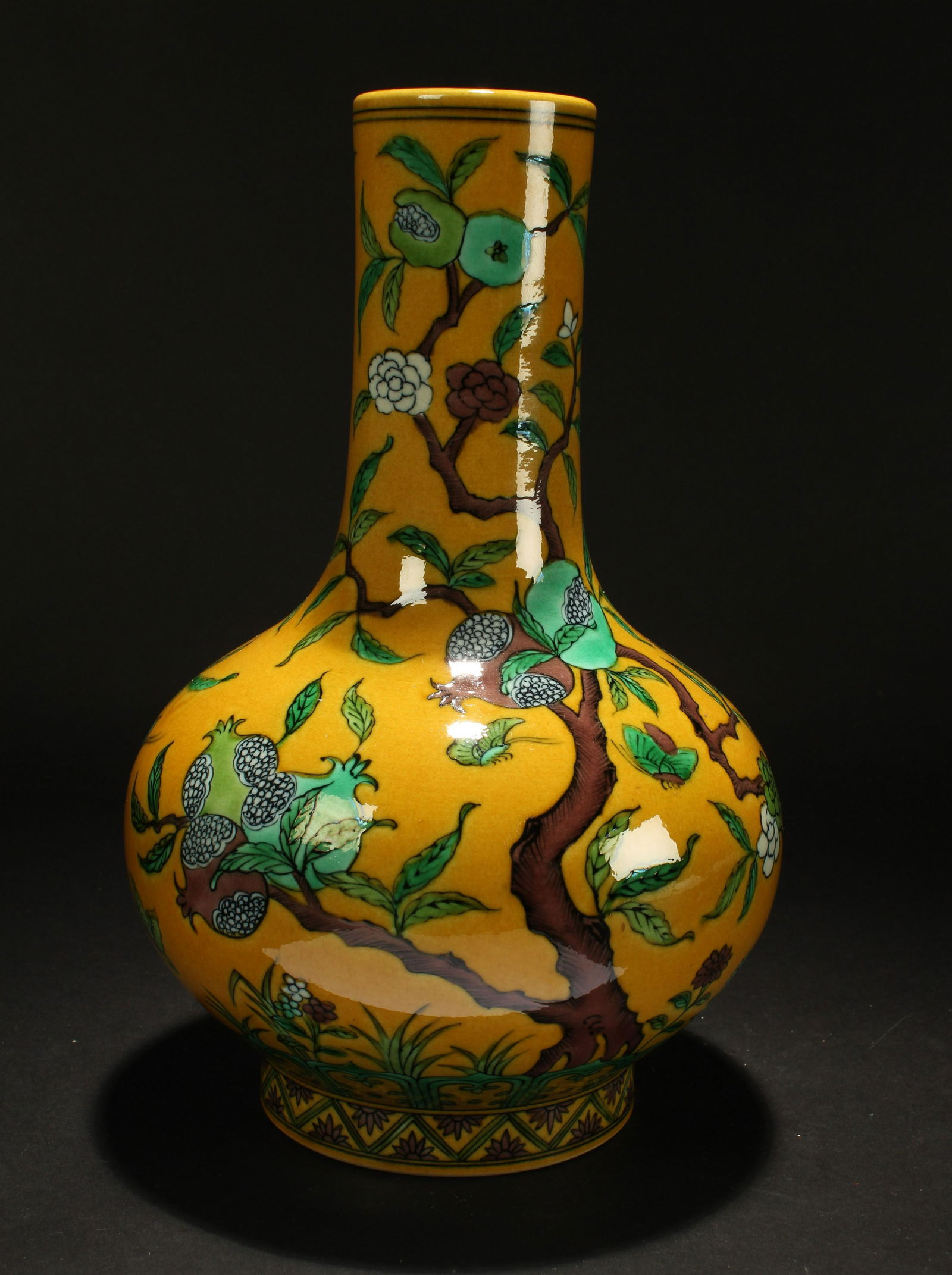 A Chinese Fruit-fortune Porcelain Vase Display (1 of 6)