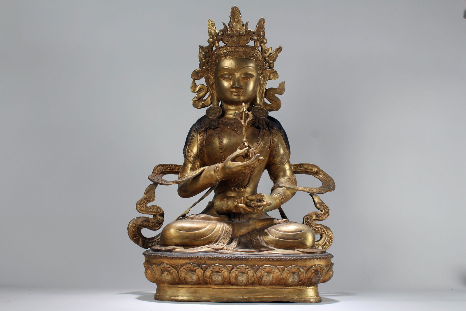 A Chinese Massive Religious Fortune Gilt Buddha Statue (1 of 10)