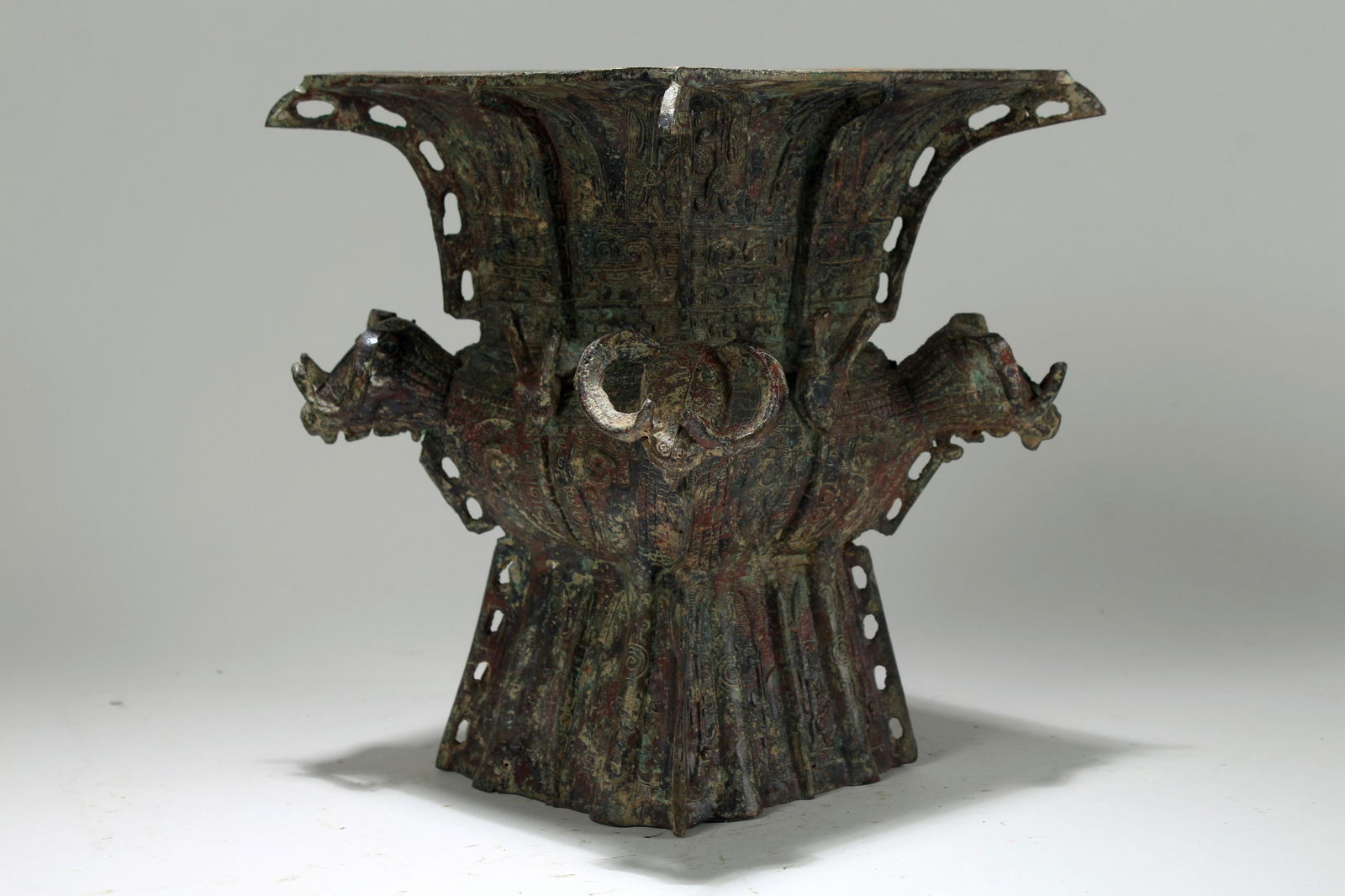 An Estate Chinese Square-based Ancient-framing (1 of 6)