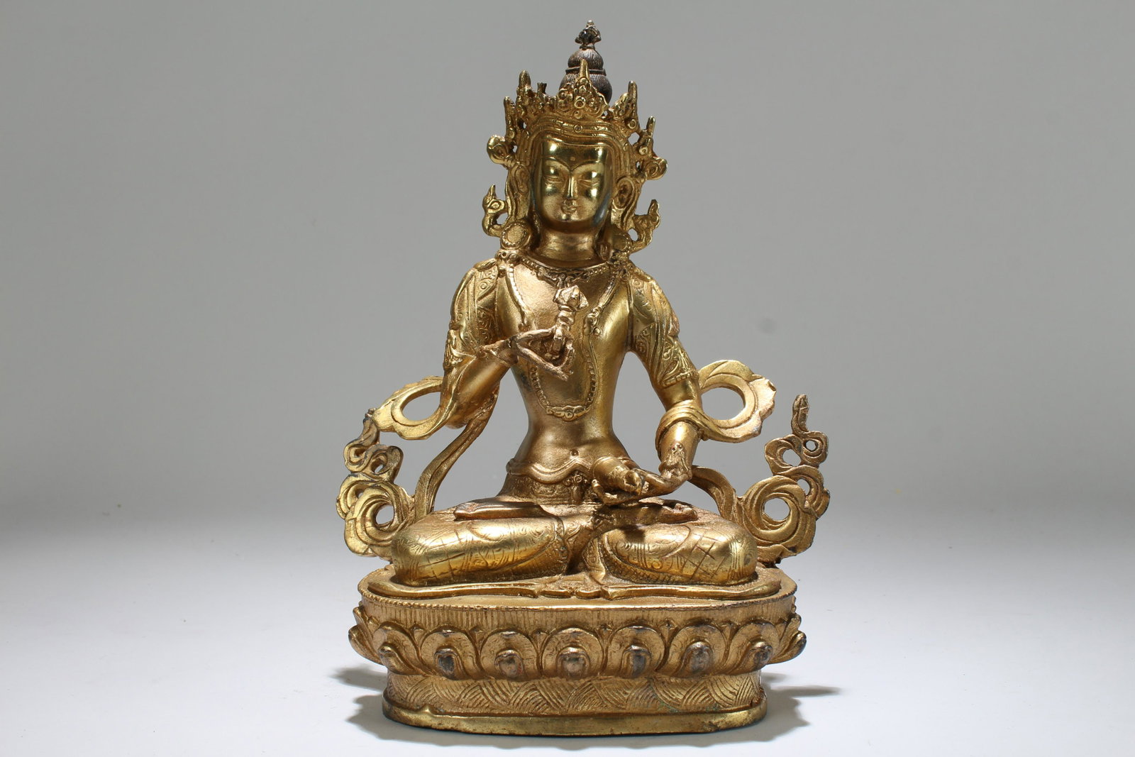 An Estate Chinese Gilt Religious Fortune Buddha Statue: An Estate Chinese Gilt Religious Fortune Buddha Statue . Height: 8.25 (inch).