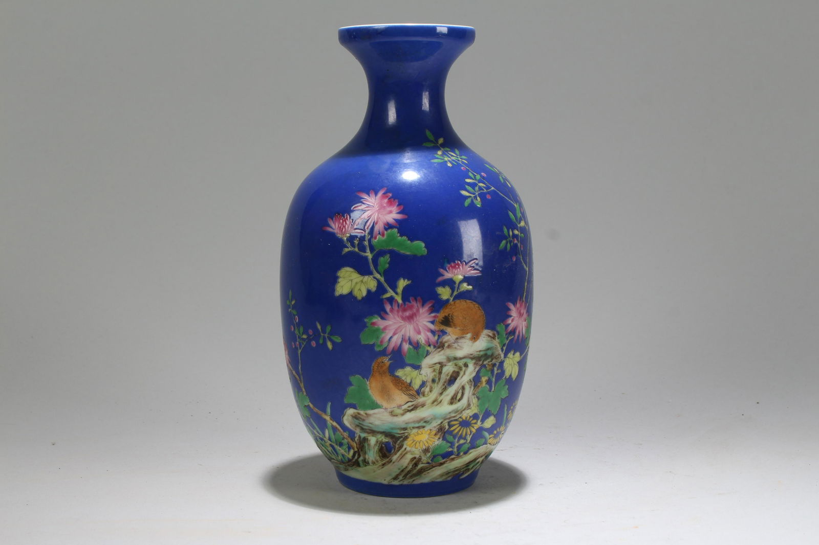 A Chinese Blue-coding Poetry-framing Porcelain Vase (1 of 4)