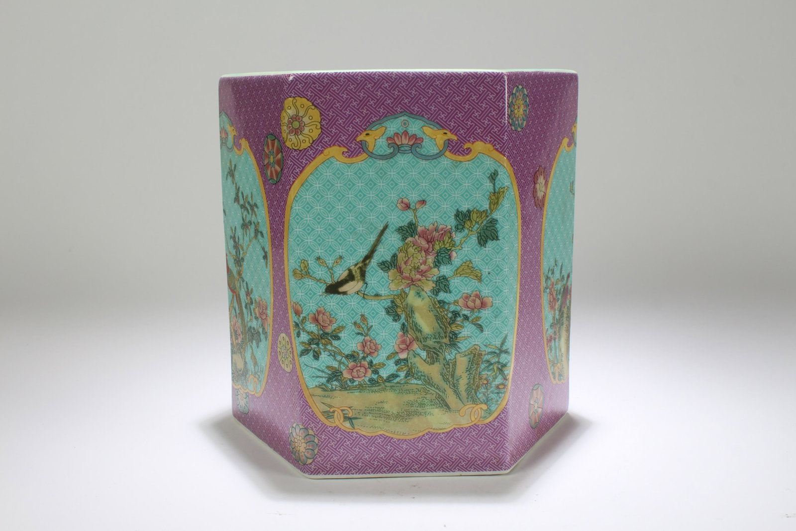 A Chinese Hexa-fortune Pink-fortune Porcelain Pot: A Chinese Hexa-fortune Pink-fortune Porcelain Pot. Height: 8 (inch). Opening Diameter: 7 (inch).