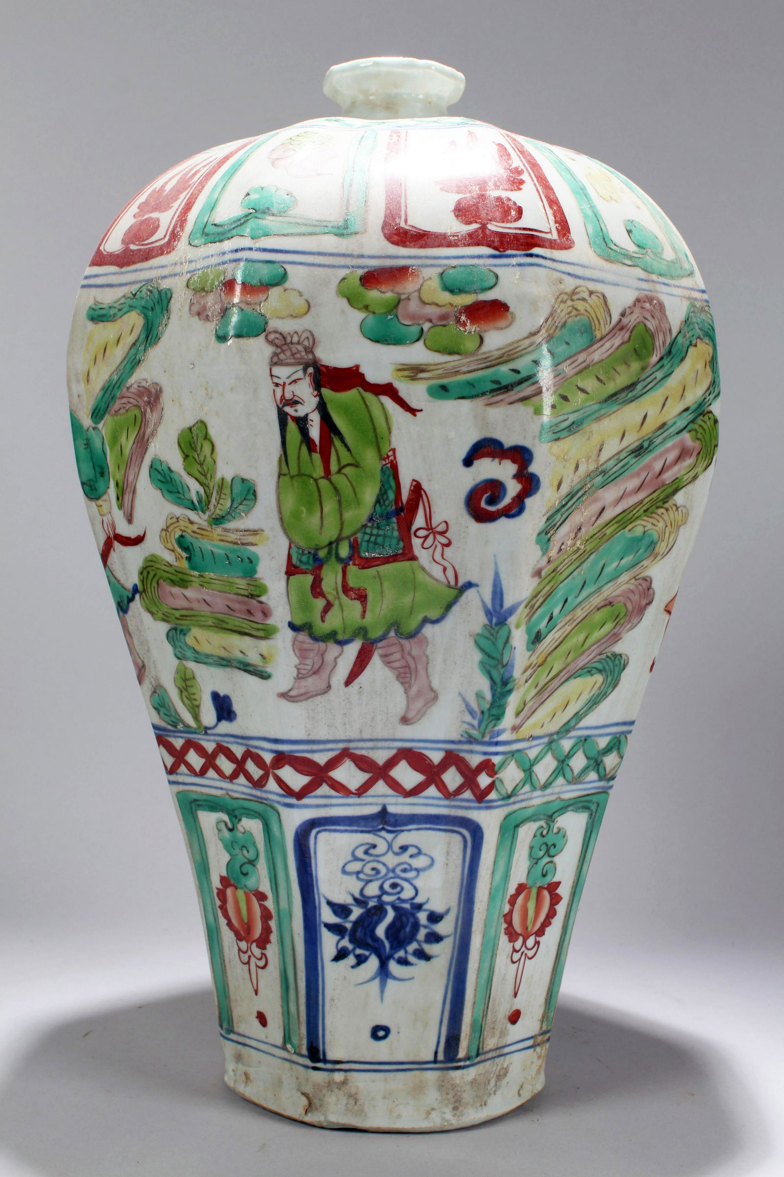 A  Chinese Story-telling Fortune Massive Porcelain Vase (1 of 6)