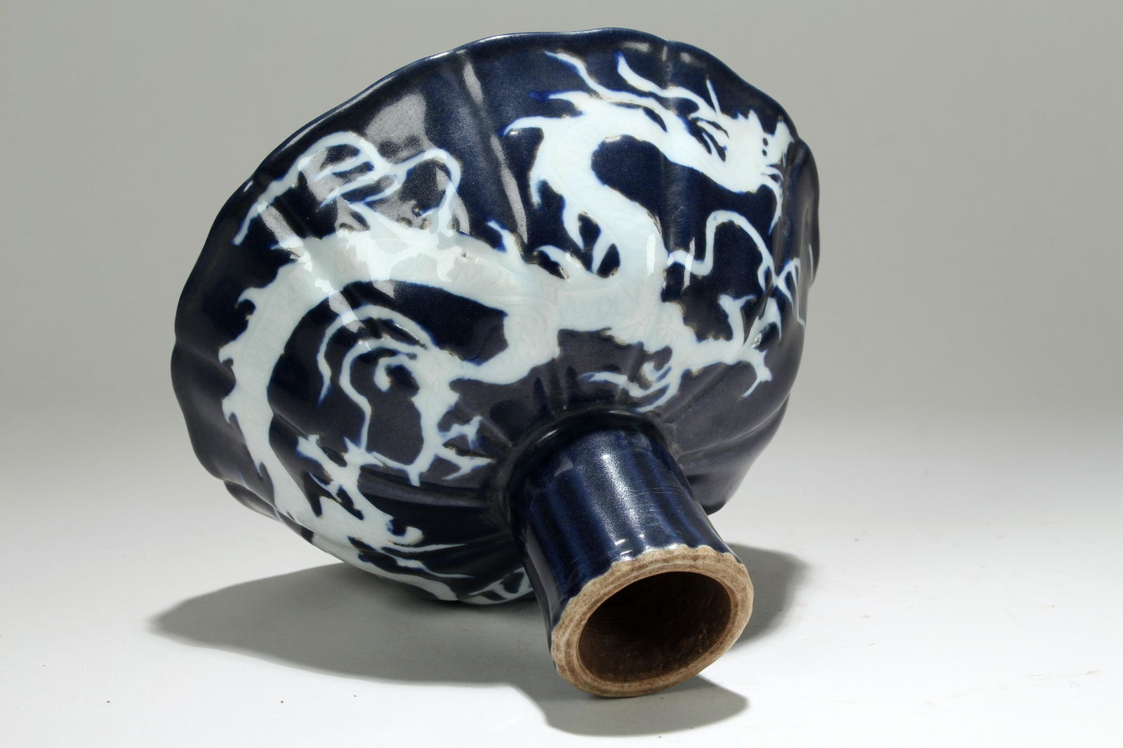 A Chinese Blue-coding Detailed Dragon-decorating (1 of 5)