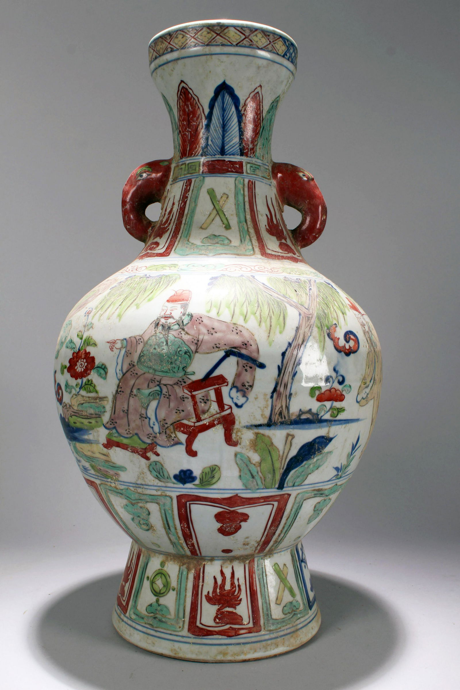 A Chinese Duo-handled  Story-telling Porcelain Massive (1 of 6)