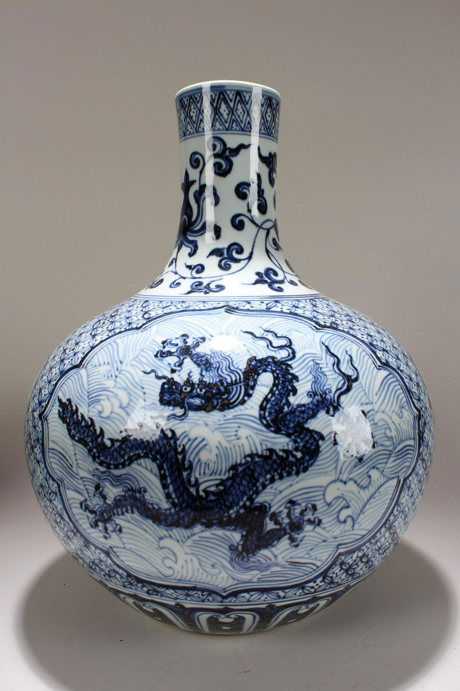 A Chinese Blue and White Massive Dragon-decorating Fortune Porcelain Vase (1 of 4)