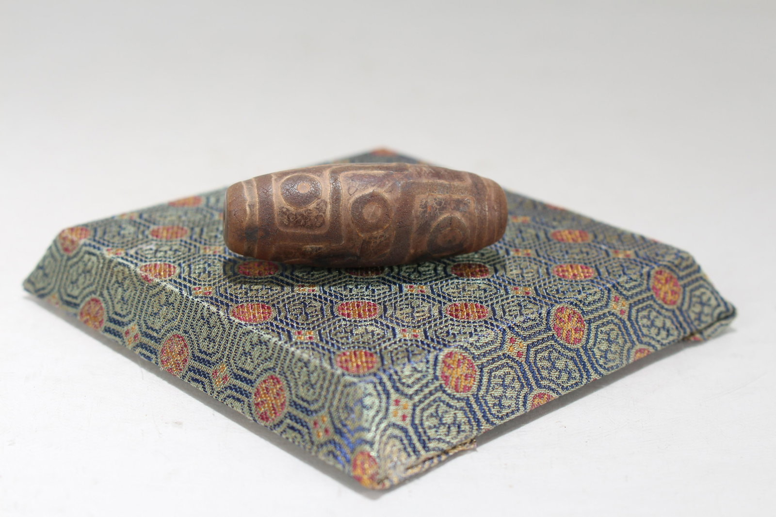 A Tibetan Ancient-framing Fortune Bead: A Tibetan Ancient-framing Fortune Bead. Length: 2.25 (inch).