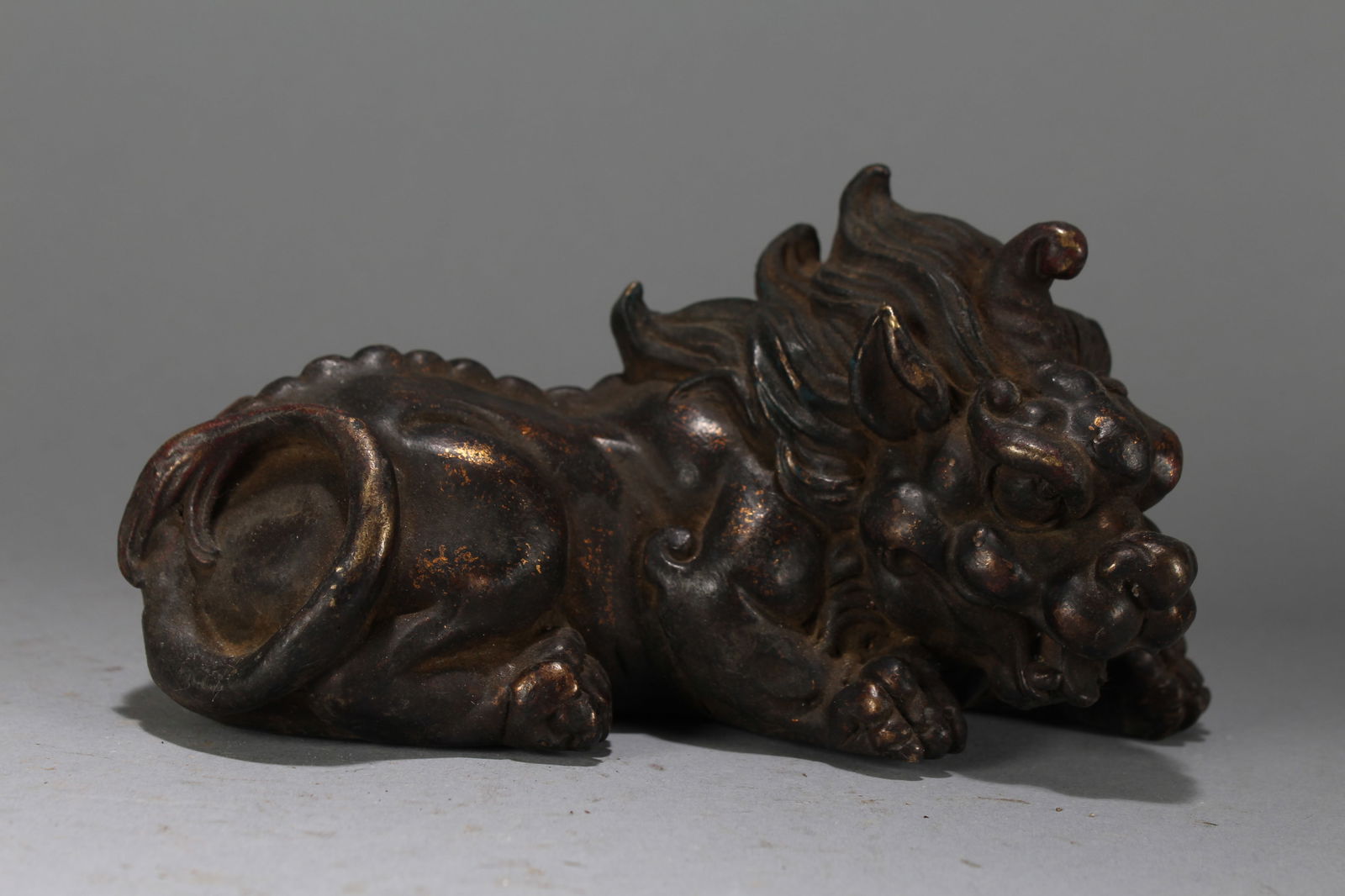 A Chinese Anicent-framing Massive Religious Fortune Statue: A Chinese Anicent-framing Massive Religious Fortune Statue. Height : 3.7 (inch). Width : 7 (inch). Length : 3.25 (inch).