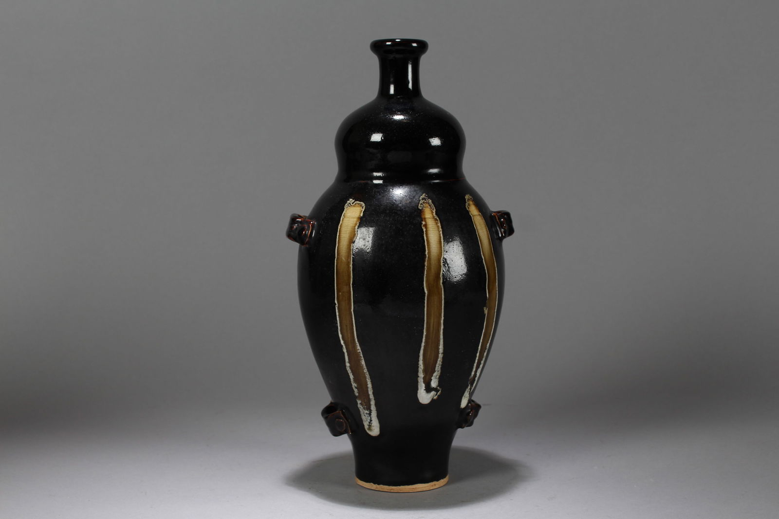 A Chinese Duo-handling Anicent-framing Religious Porcelain Fortune Vase (1 of 5)