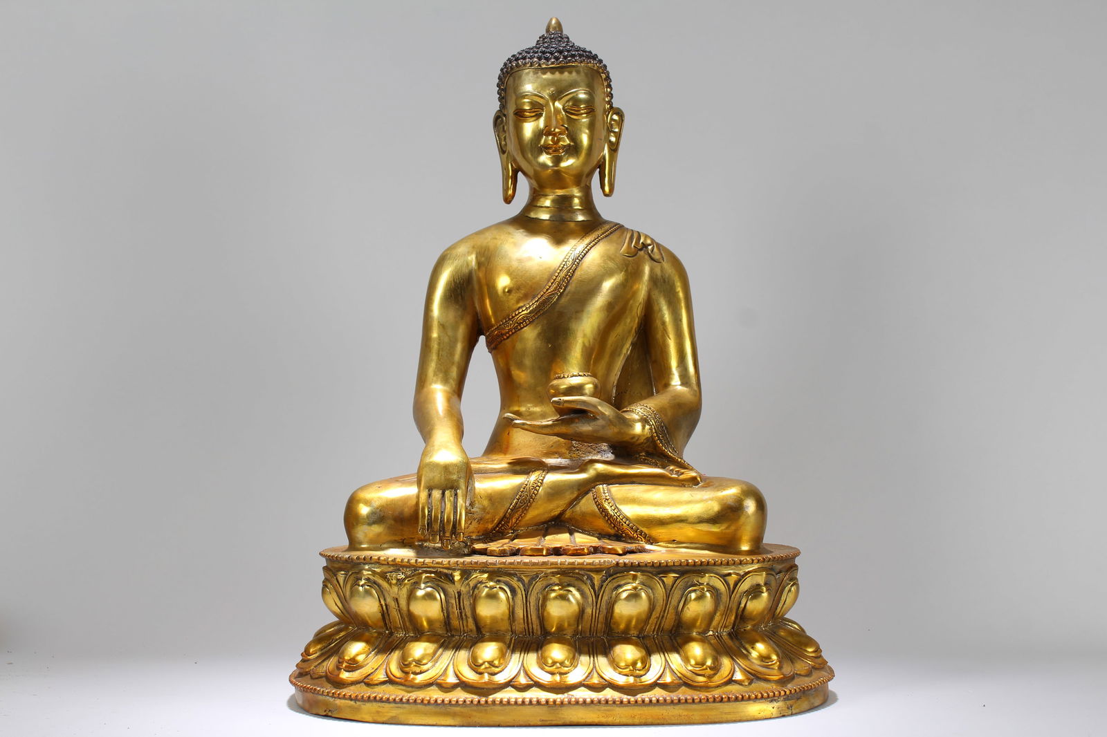 Chinese Massive Gilt Religious State Buddha Statue (1 of 6)