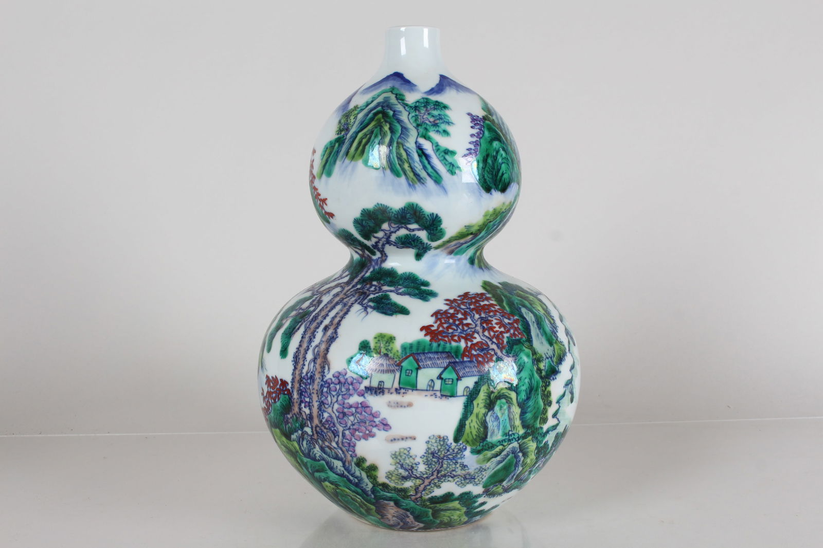A Chinese Calabash-fortune Nature-sceen Porcelain Fortune Vase (1 of 7)