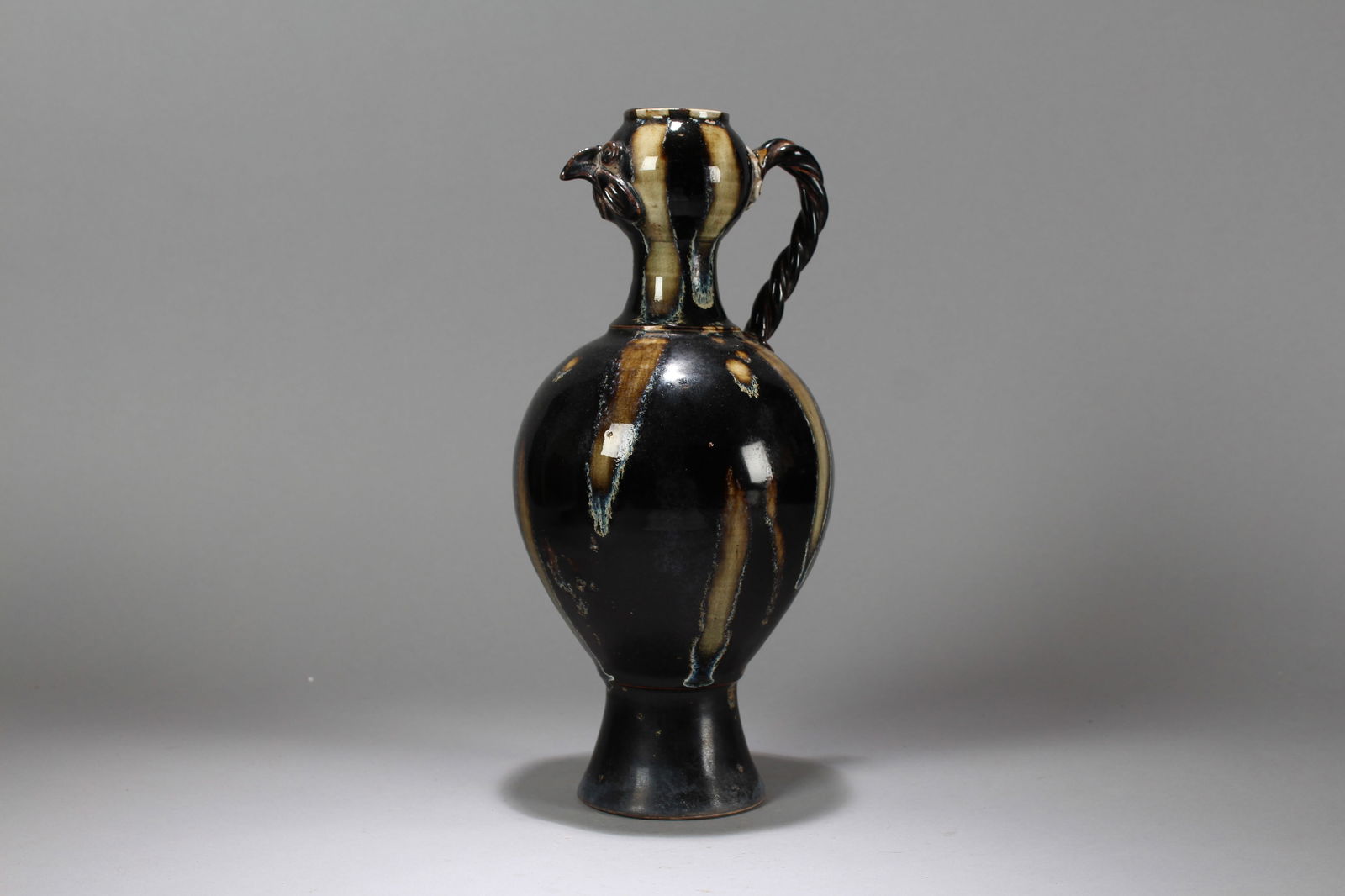 A Chinese Anicent-framing Porcelain Fortune Vase: A Chinese Anicent-framing Porcelain Fortune Vase. Height: 12.25 (inch). Width: 5.5 (inch).