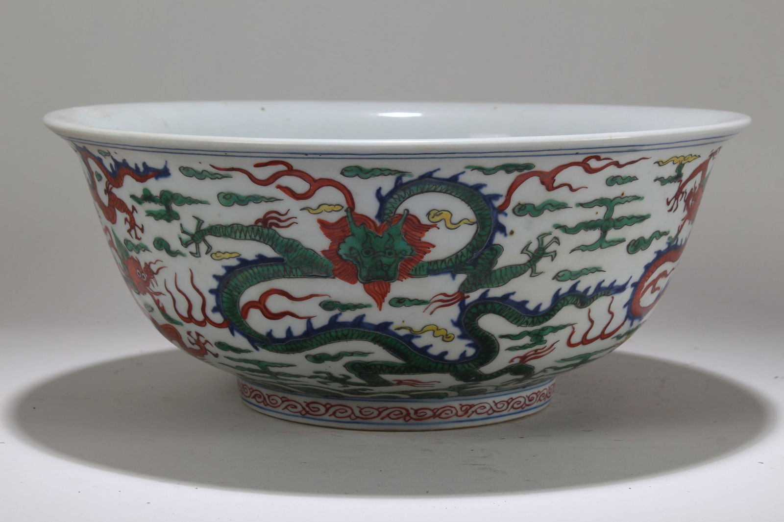 A Chinese Dragon-decorating Fortune Porcelain Bowl (1 of 7)