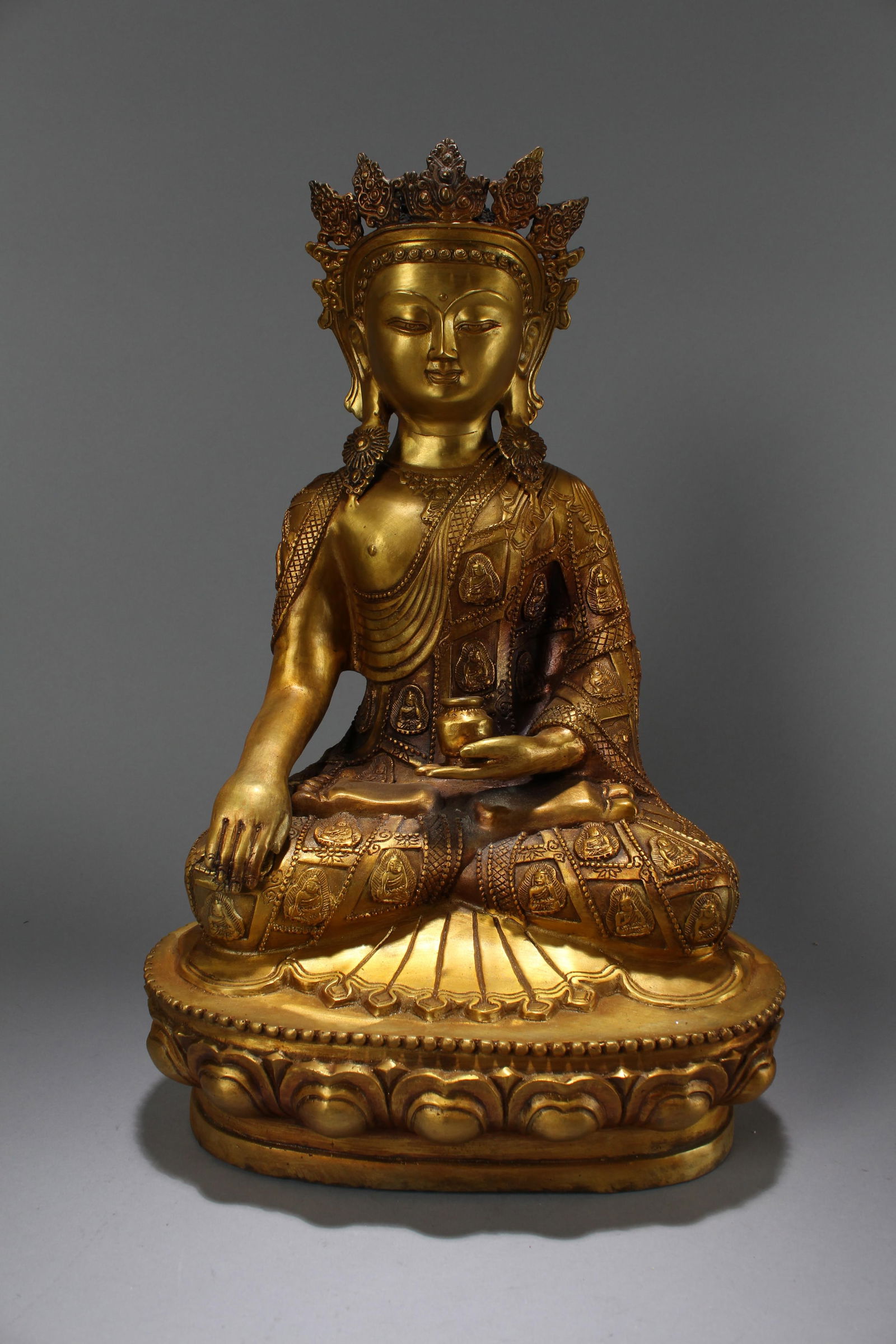 A Chinese Religious Gilt Pondering-pose Fortune Buddha Statue: A Chinese Religious Gilt Pondering-pose Fortune Buddha Statue. Height: 16.5 (inch). Width: 12 (inch). Length: 9 (inch)