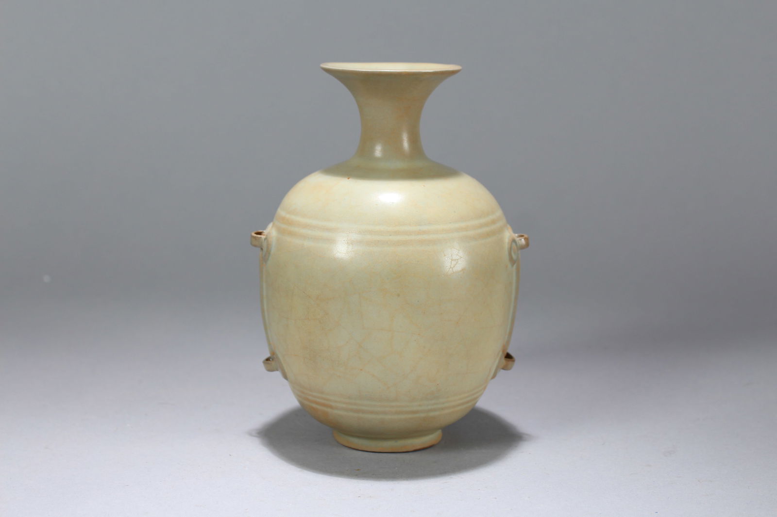 A Chinese Anicent-framing Porcelain Fortune Vase: A Chinese Anicent-framing Porcelain Fortune Vase. Height: 6 (inch). Width: 3.5 (inch).