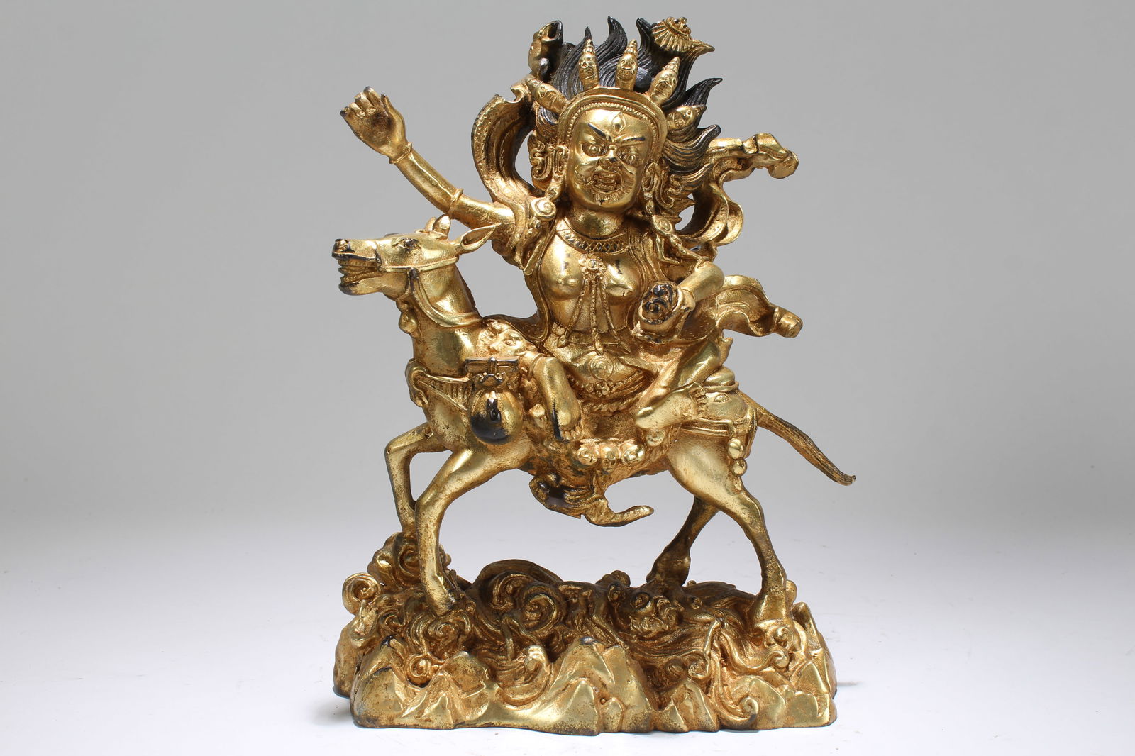 Chinese Gilt Religious State Buddha Statue (1 of 5)