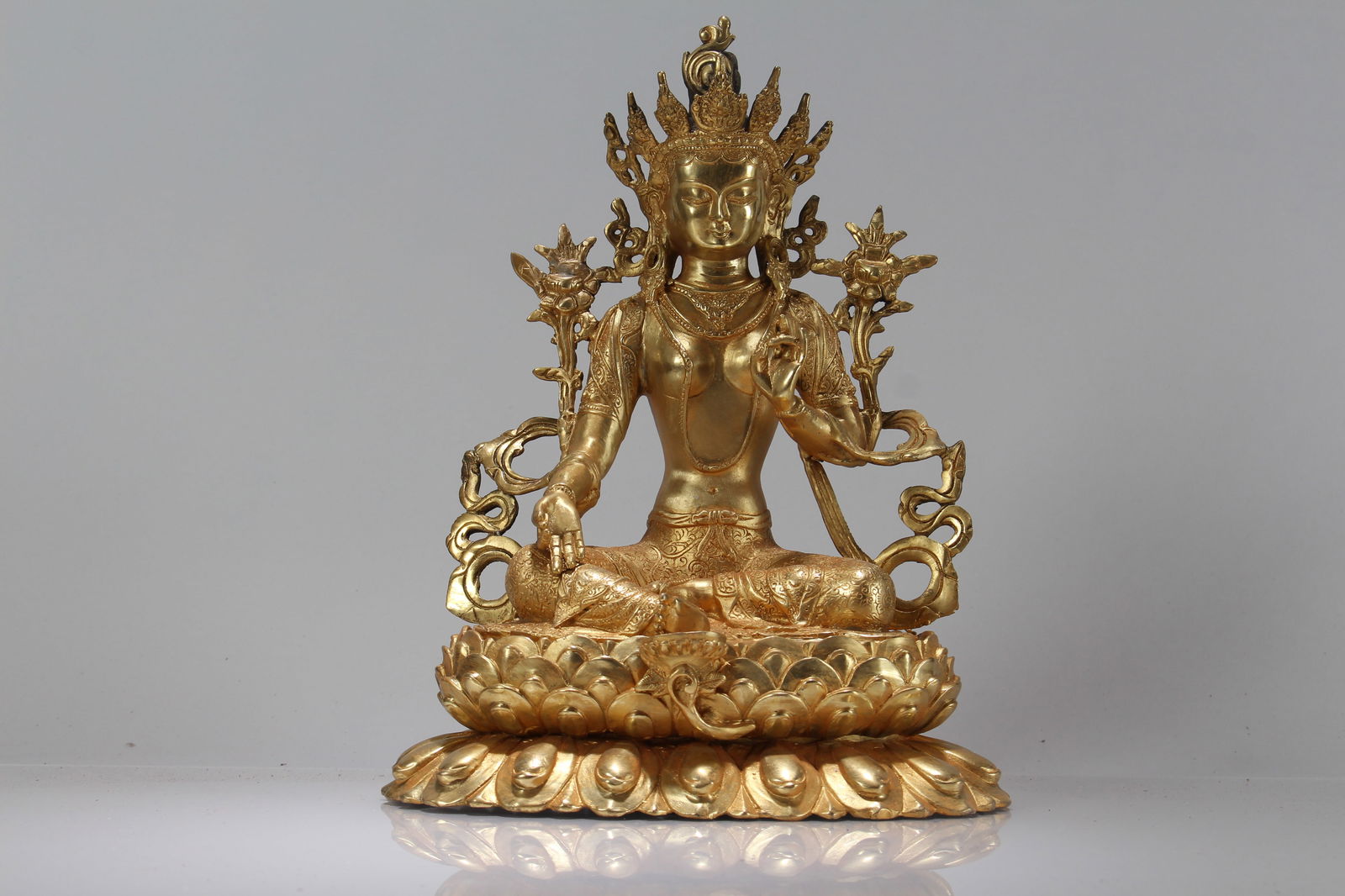 A Chinese Lotus-seated Religious Fortune Buddha Statue: A Chinese Lotus-seated Religious Fortune Buddha Statue . Height: 12.5 (inch). Length: 9 (inch). Width: 6.5 (inch).