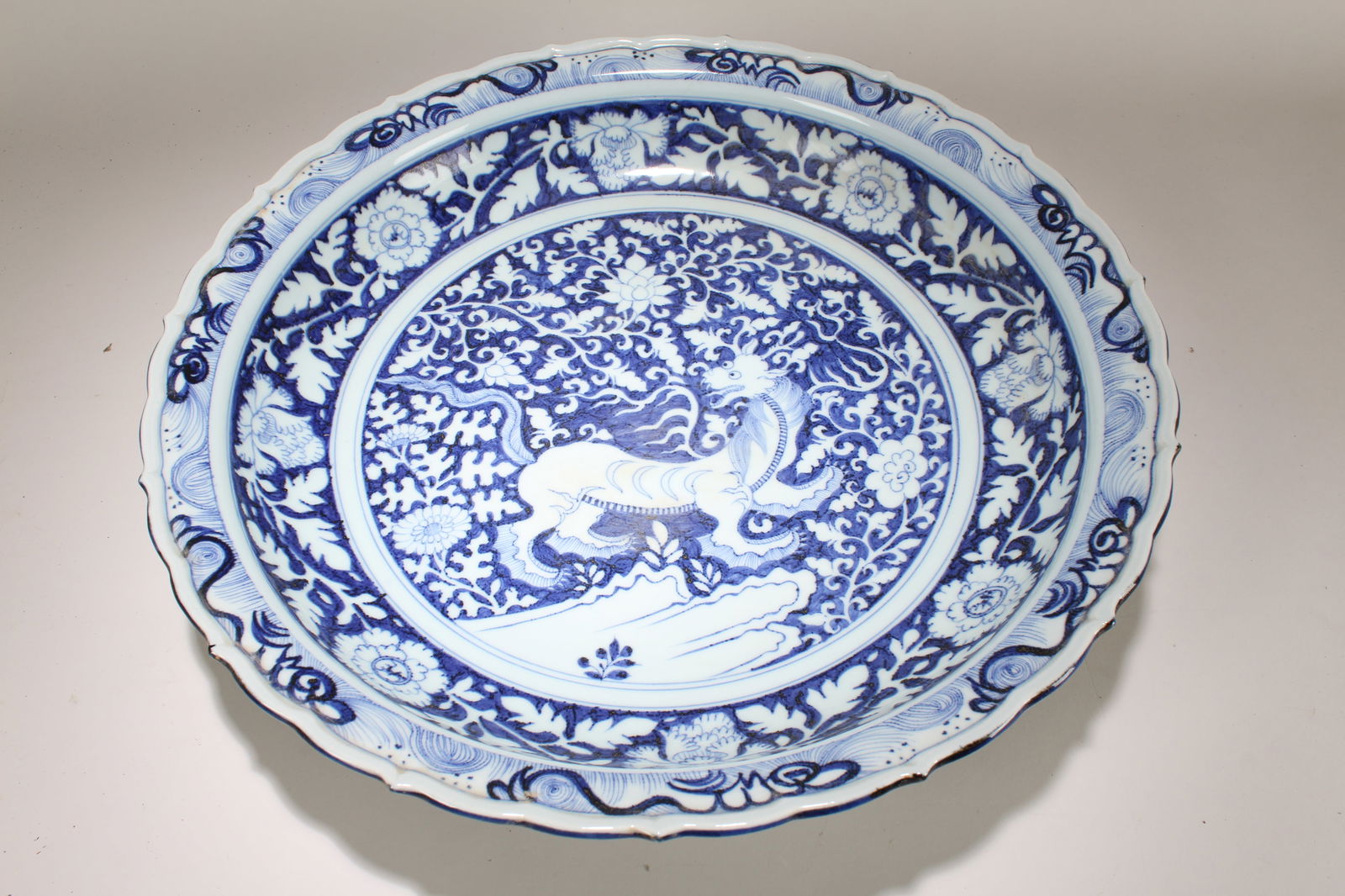 A Chinese Story-telling Massive Fortune Porcelain Plate (1 of 5)