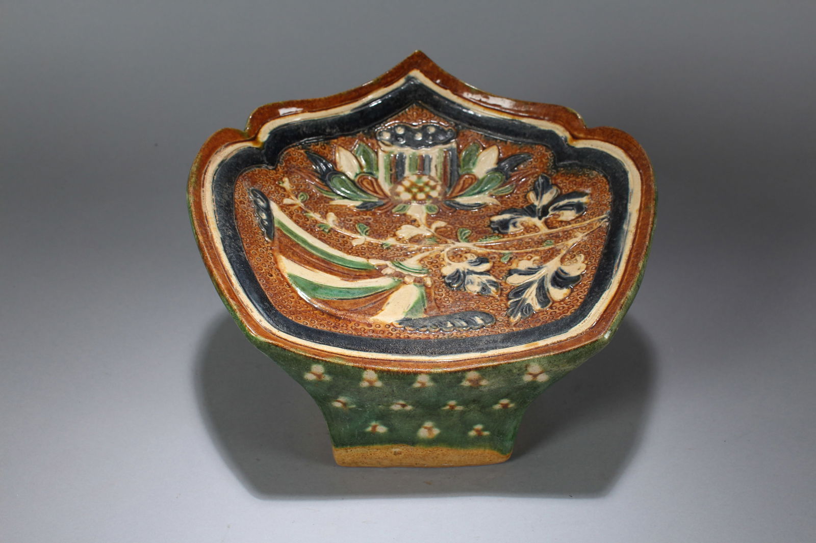 A Chinese Religious Porcelain Fortune Pillow-stand (1 of 5)