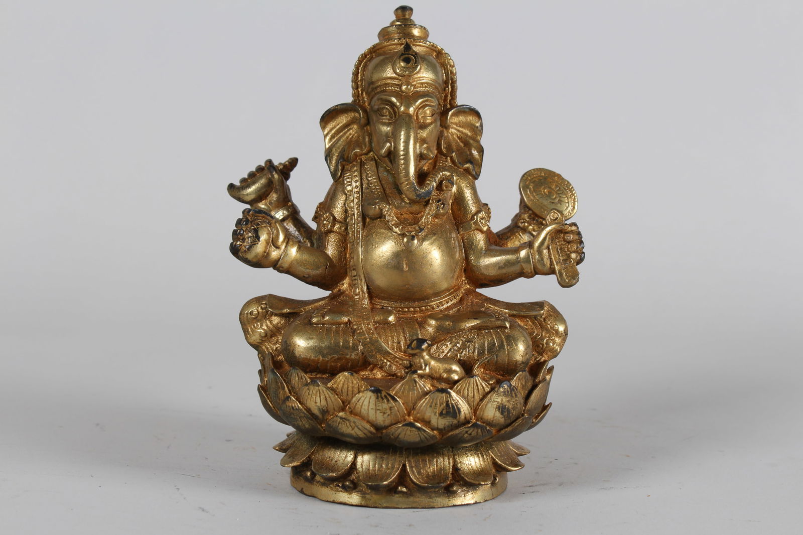 A Chinese Lotus-seated Religious Gilt Fortune Buddha Statue: A Chinese Lotus-seated Religious Gilt Fortune Buddha Statue . Height: 6.25 (inch).