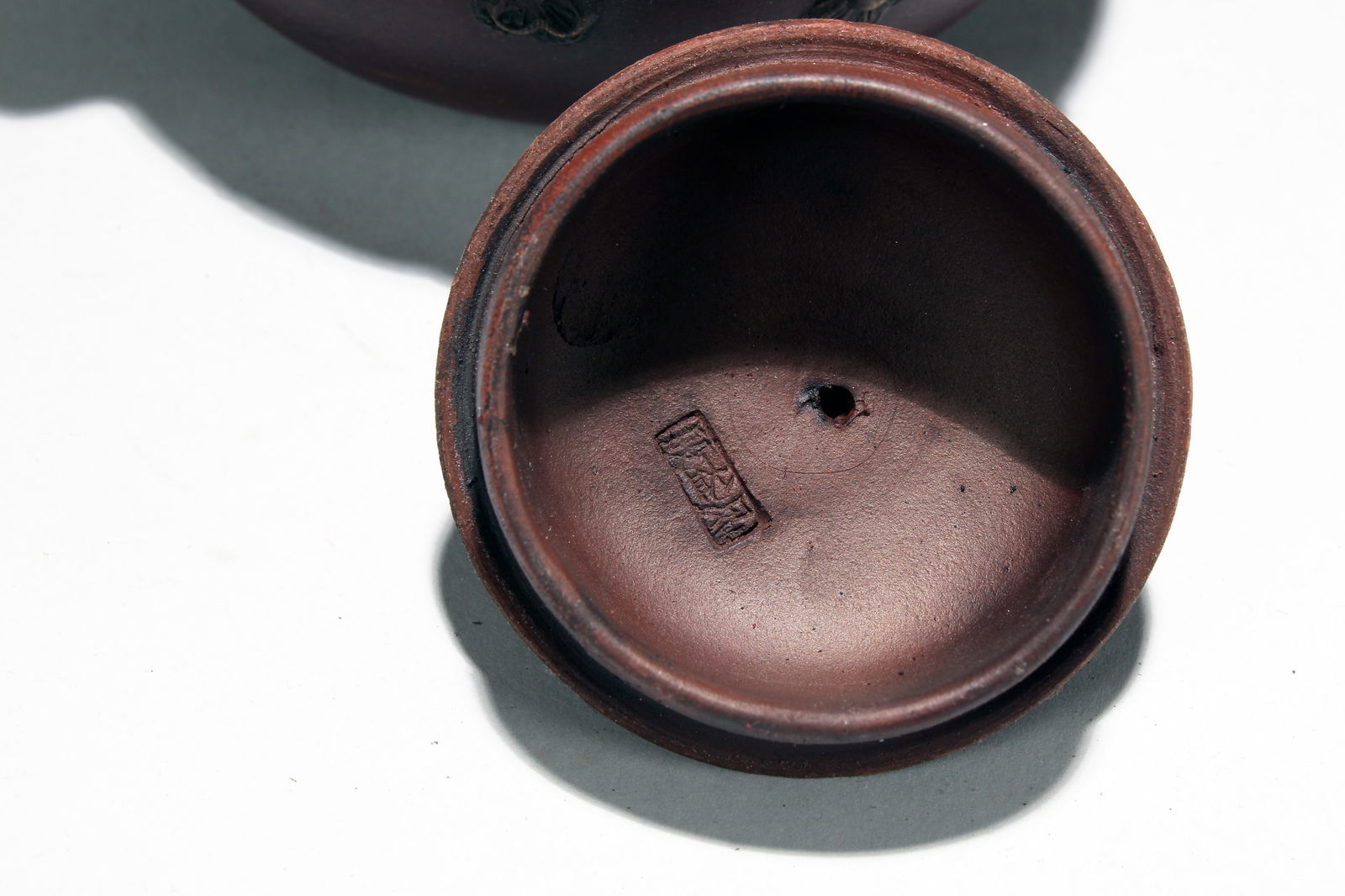 A Chinese Leaf-fortune Root Tea Pot - 4