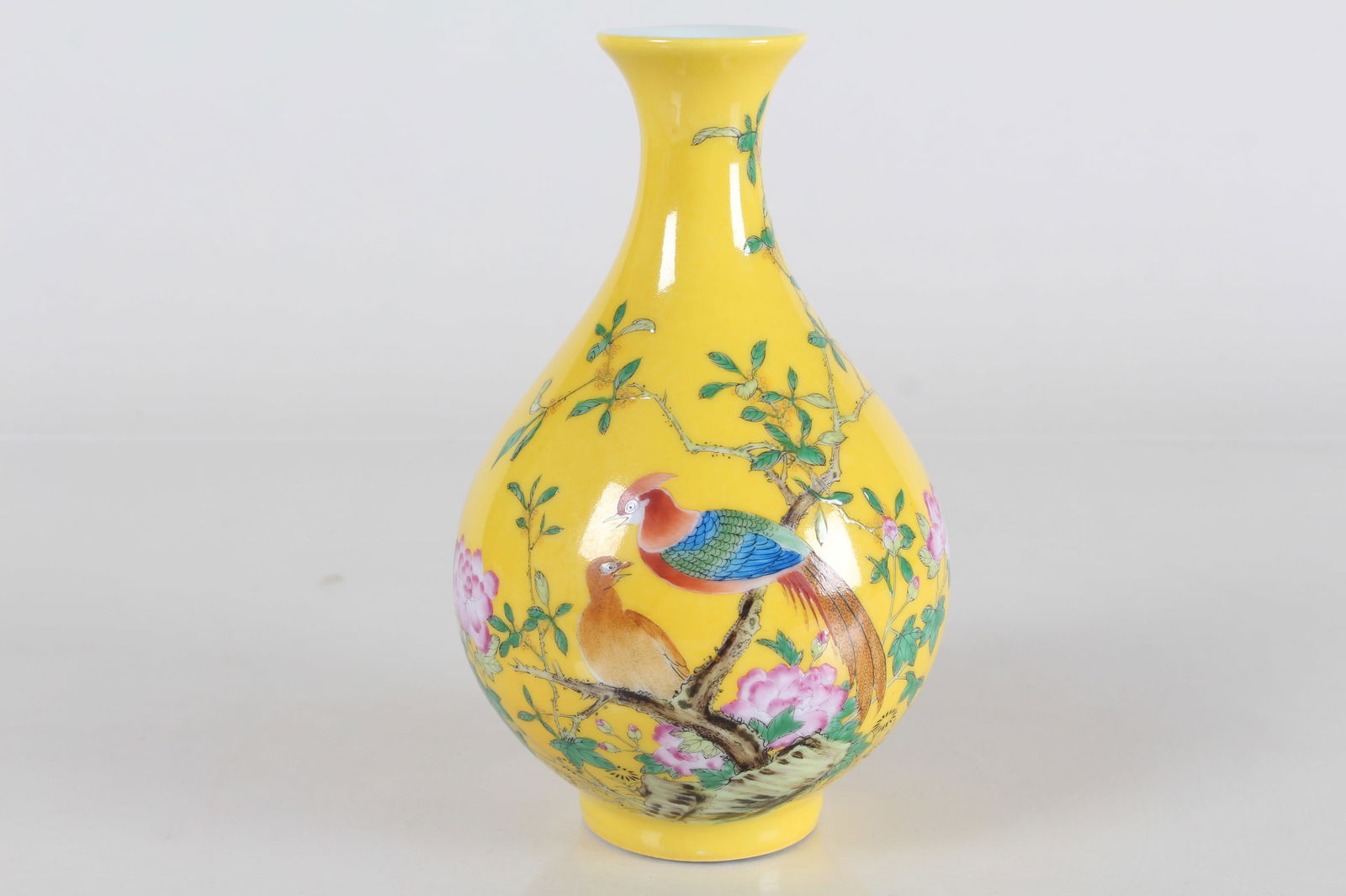 A Chinese Yellow-coding Nature-sceen Porcelain Fortune Vase (1 of 7)