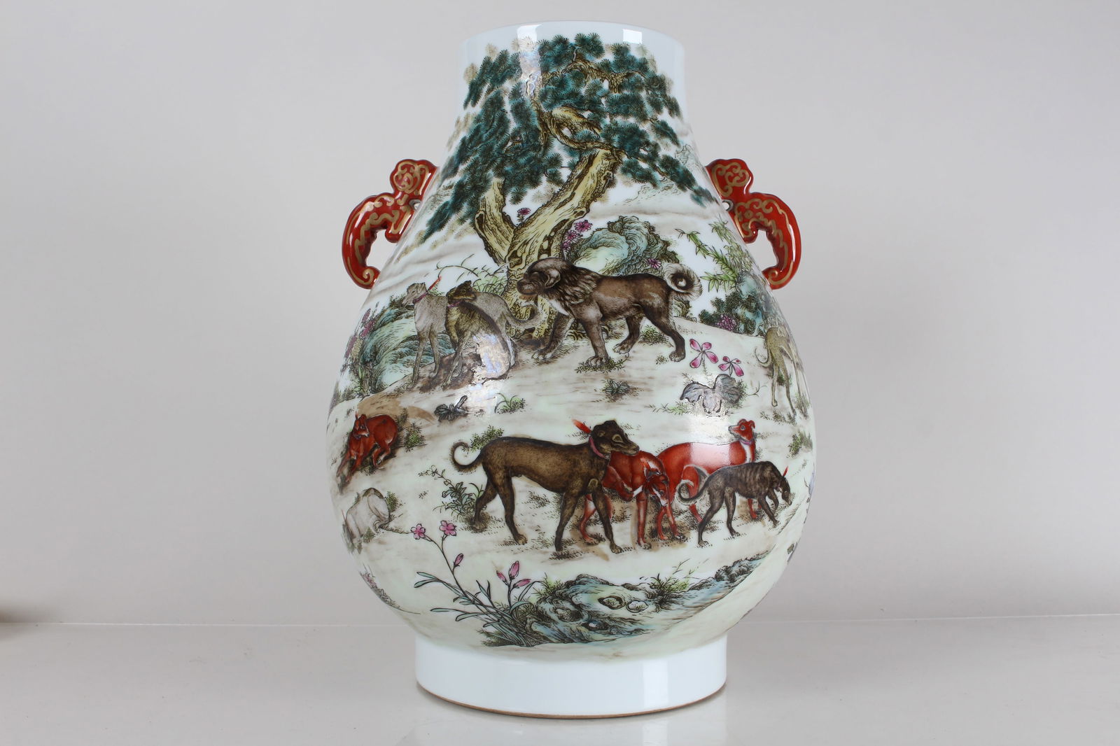 A Chinese Massive Duo-handled Animal-portrait Detailed Porcelain Fortune Vase: A Chinese Massive Duo-handled Animal-portrait Detailed Porcelain Fortune Vase . Height: 17 (inch).