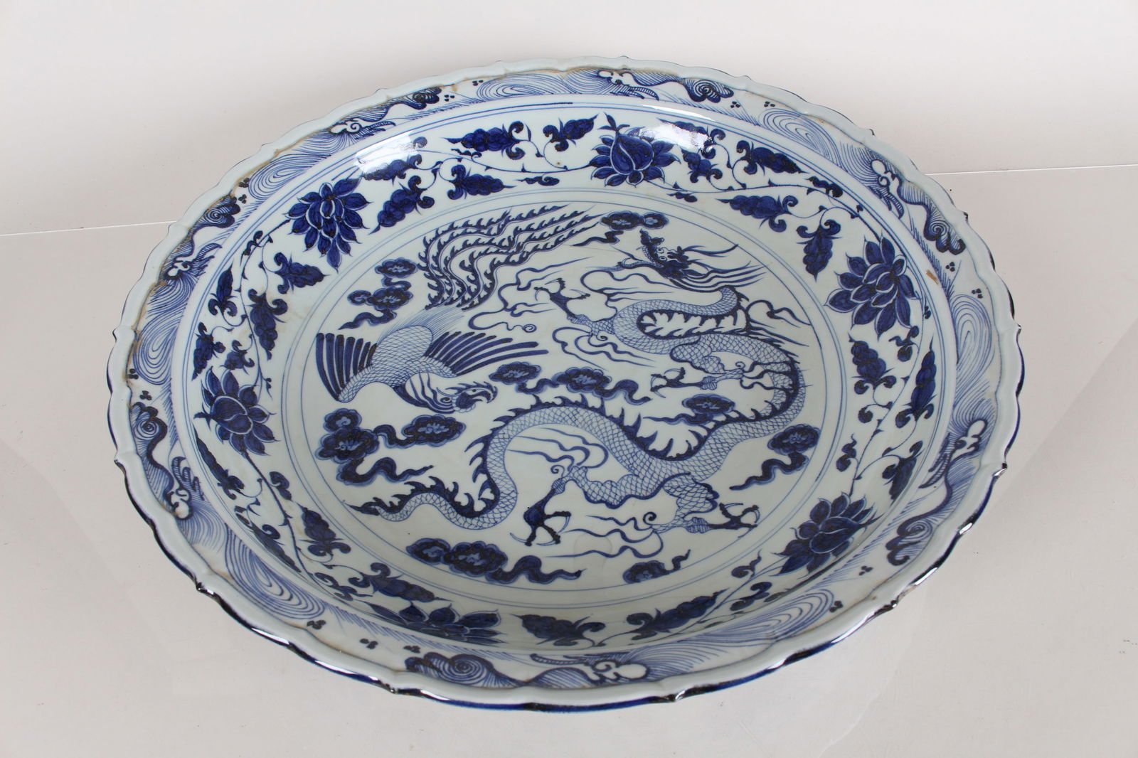 A Chinese Dragon-decorating Blue and White Porcelain Fortune Plate (1 of 6)