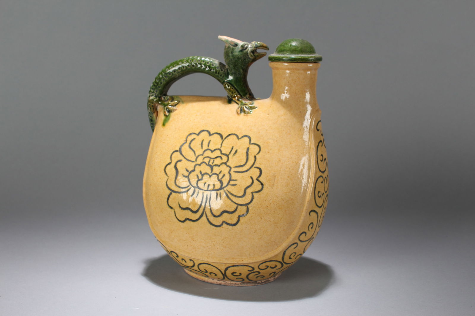 A Chinese Anicent-framing Religious Fortune Vase: A Chinese Anicent-framing Religious Fortune Vase. Height: 9.25 (inch). Width: 7 (inch). Length: 5 (inch).