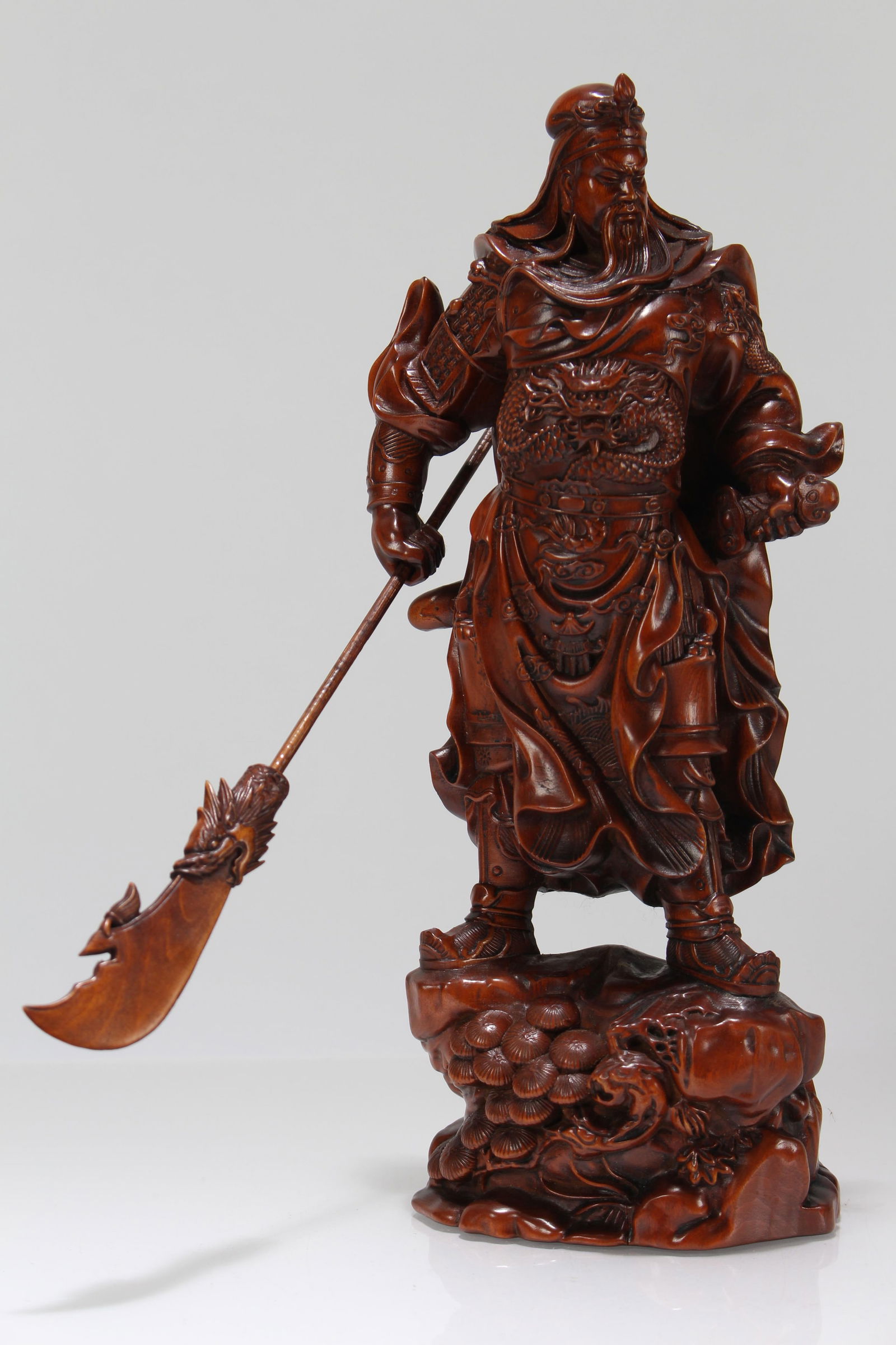 A Chinese Dragon-decorating Guangong Wooden Statue (1 of 4)