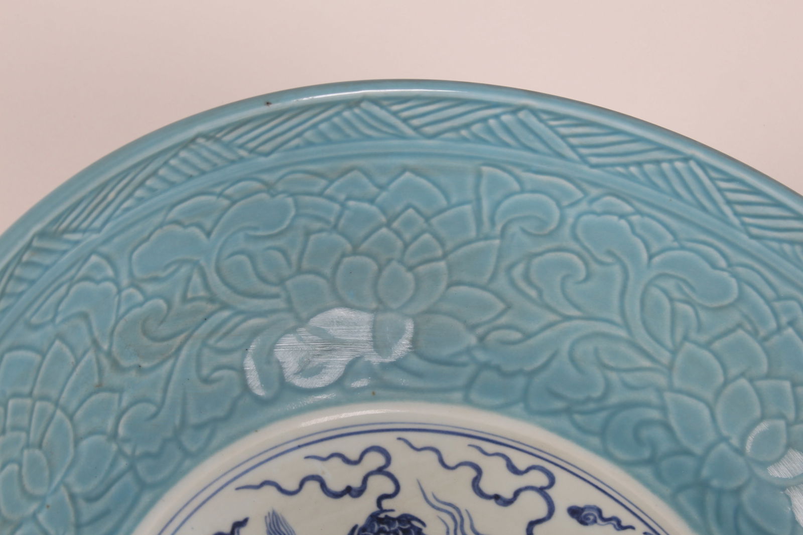 A Chinese Massive Dragon-decorating Blue-coding Porcelain Plate - 3
