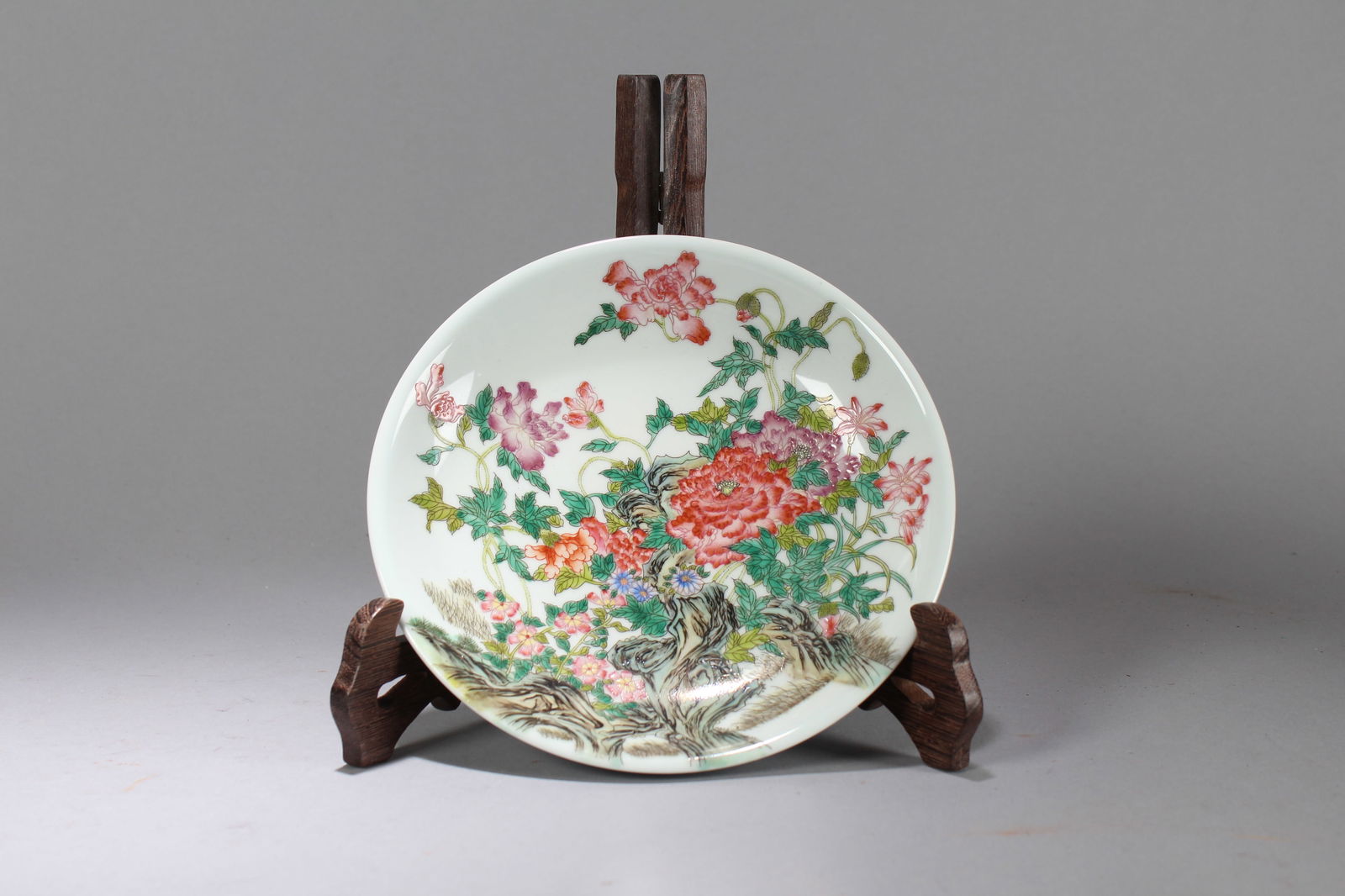 A Chinese Circular Nature-sceen Porcelain Fortune Plate (1 of 9)