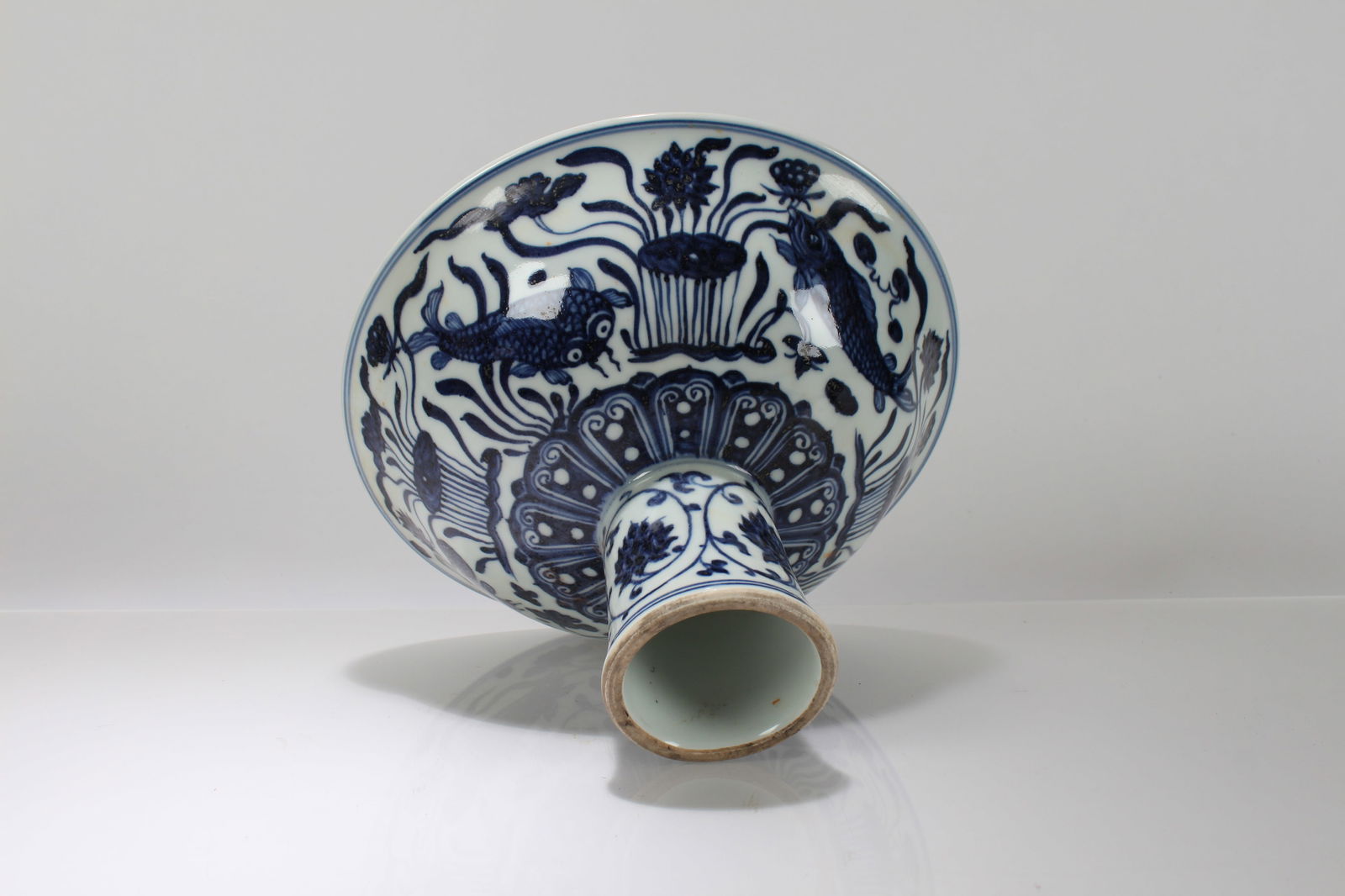 A Chinese Blue and White Porcelain Aqua-theme Tall-end Cup: A Chinese Blue and White Porcelain Aqua-theme Tall-end Cup. Height: 6.25 (inch). Width: 9.75 (inch).