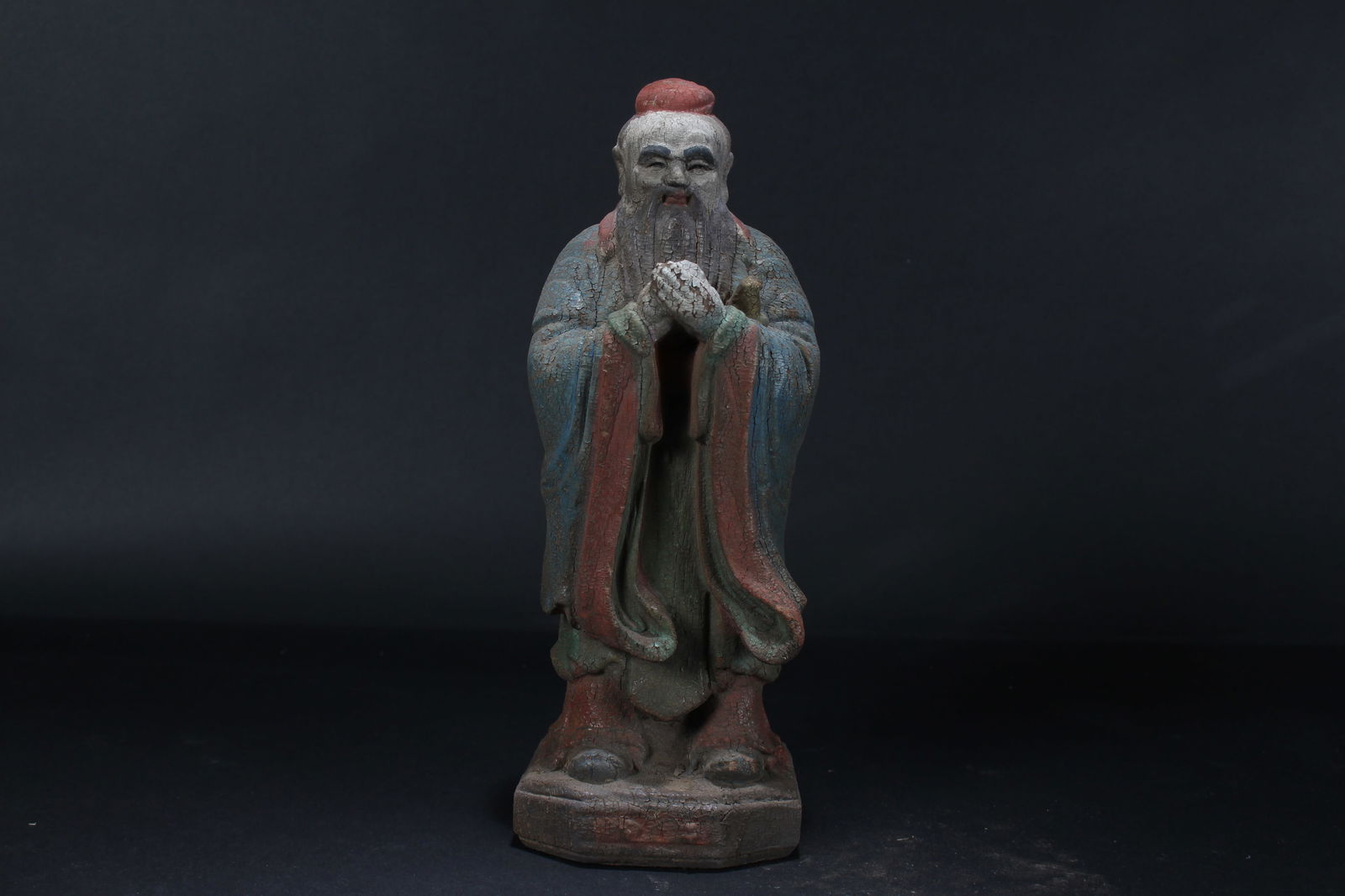 A Chinese Religious Pondering-pose Wooden Buddha Statue: A Chinese Religious Pondering-pose Wooden Buddha Statue. Height: 11.75 (inch). Width: 4.25 (inch).