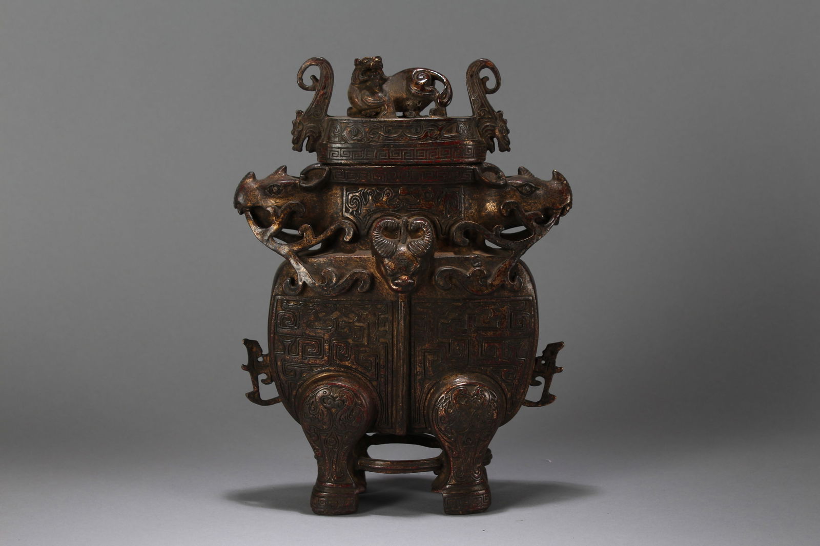 A Chinese Vividly-detailed Anicent-framing Lidded Religious Statue: A Chinese Vividly-detailed Anicent-framing Lidded Religious Statue. Height : 10 (inch). Width : 7.5 (inch). Length : 2 (inch).