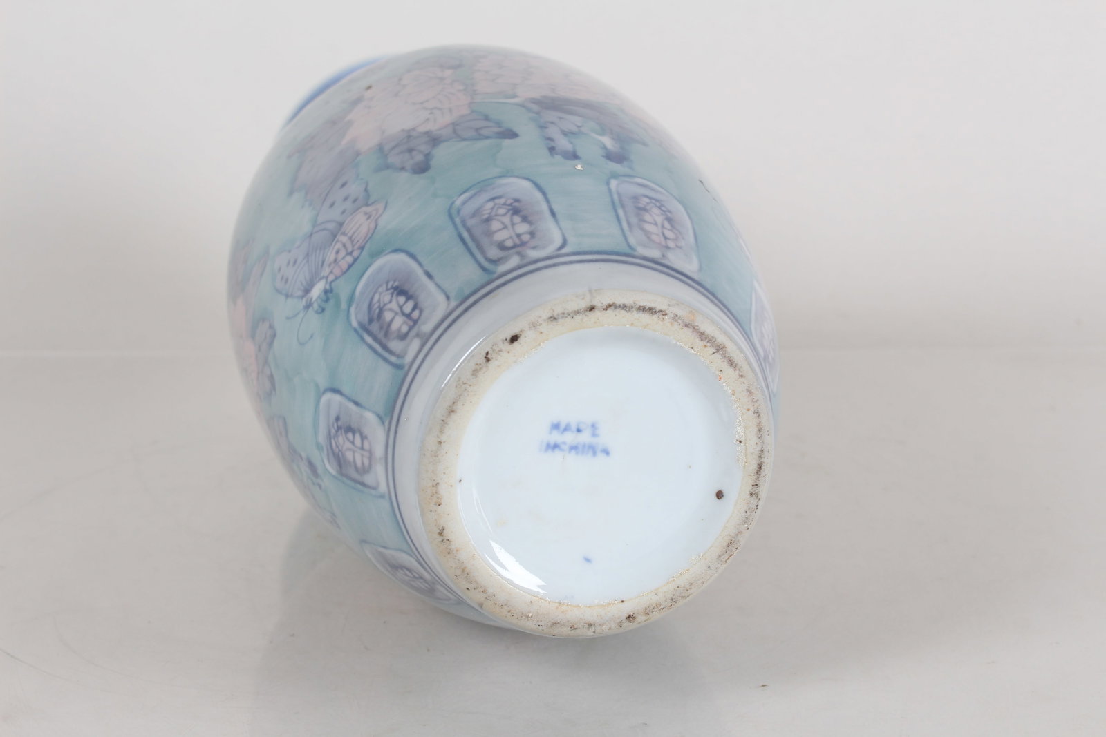 A Porcelain Vase - 5