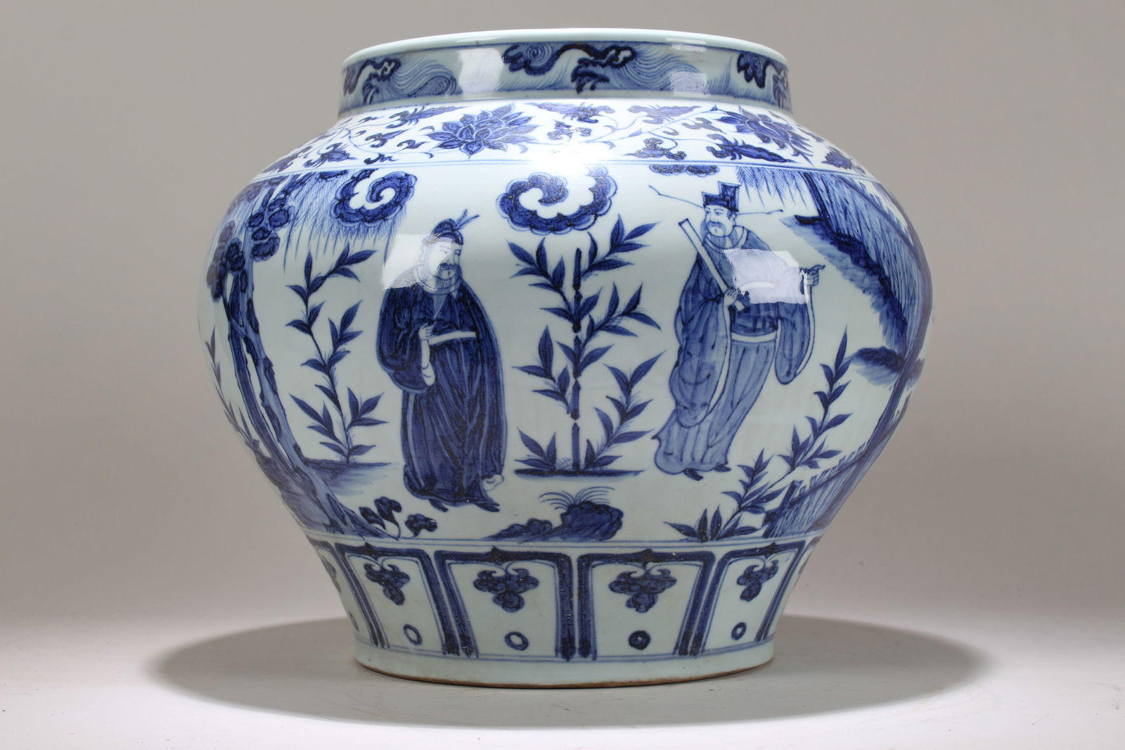 A Chinese Story-telling Blue and White Fortune Porcelain Vase: A Chinese Story-telling Blue and White Fortune Porcelain Vase . Height: 11.5 (inch).