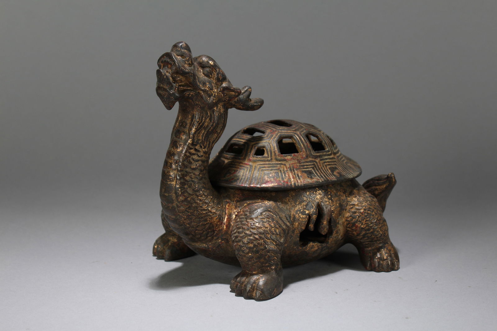 A Chinese Anicent-framing Myth-beast Fortune Statue: A Chinese Anicent-framing Myth-beast Fortune Statue. Height : 6.25 (inch). Width : 7 (inch). Length : 5.25 (inch).