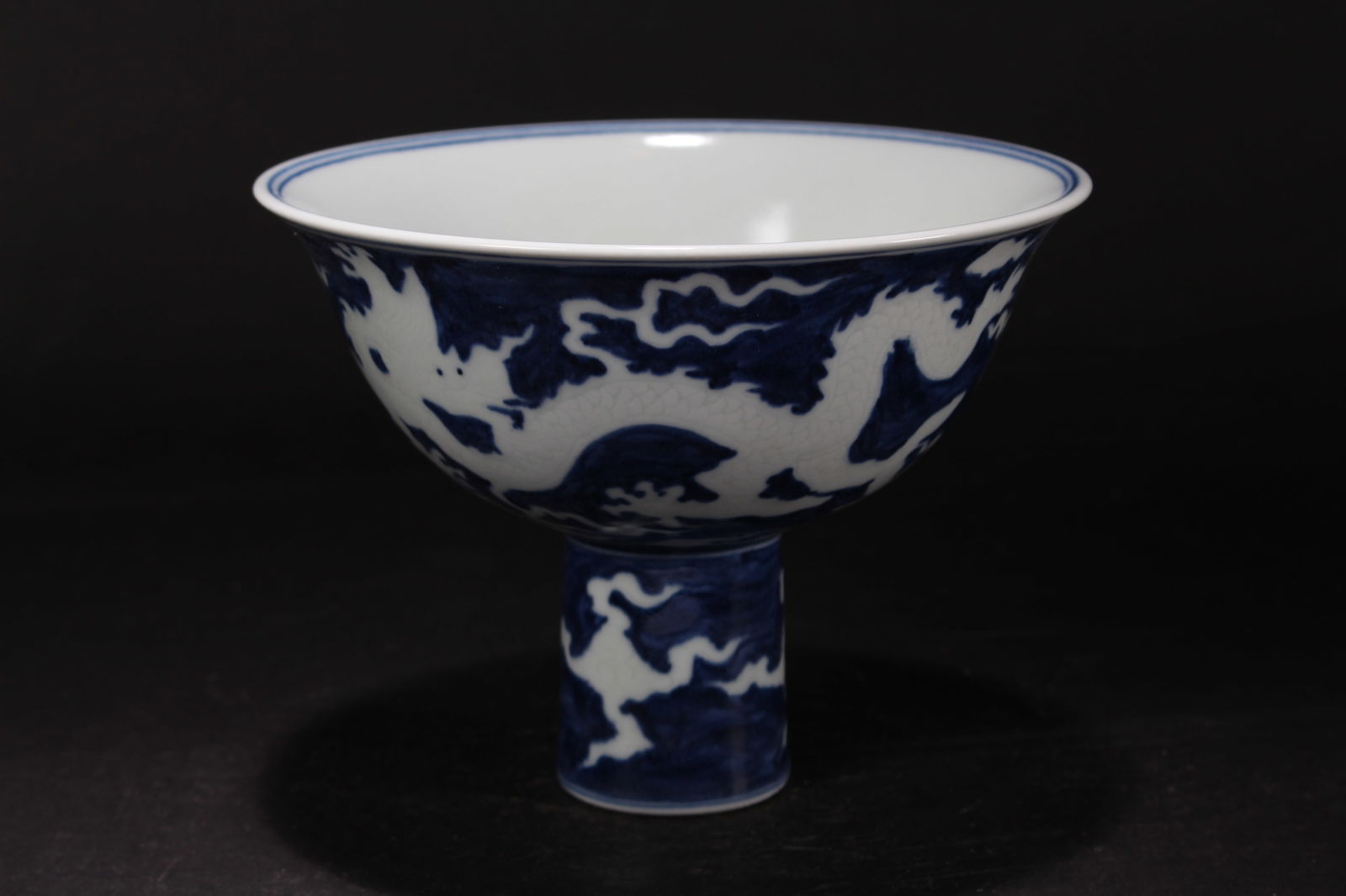 A Chinese Dragon-decorating Blue and White Porcelain Bowl: A Chinese Dragon-decorating Blue and White Porcelain Bowl. Height: 5 (inch). Opening Diameter: 6.5 (inch).