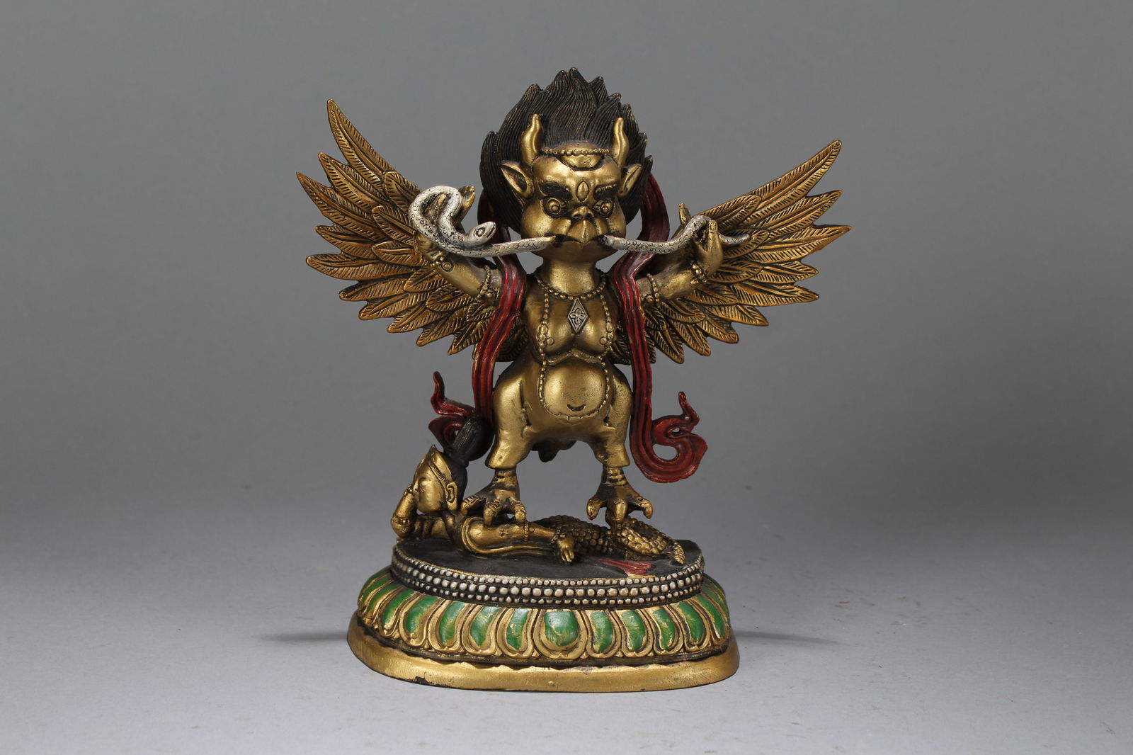 A Chinese Anicent-framing Religious Fortune Buddha Statue: A Chinese Anicent-framing Religious Fortune Buddha Statue. Height : 7 (inch). Width : 6.5 (inch). Length : 2.25 (inch).