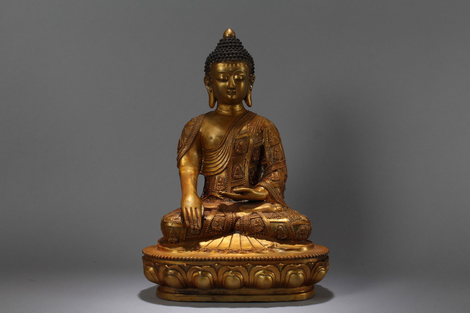 A Chinese Religious Gilt Pondering-pose Fortune Buddha Statue (1 of 8)