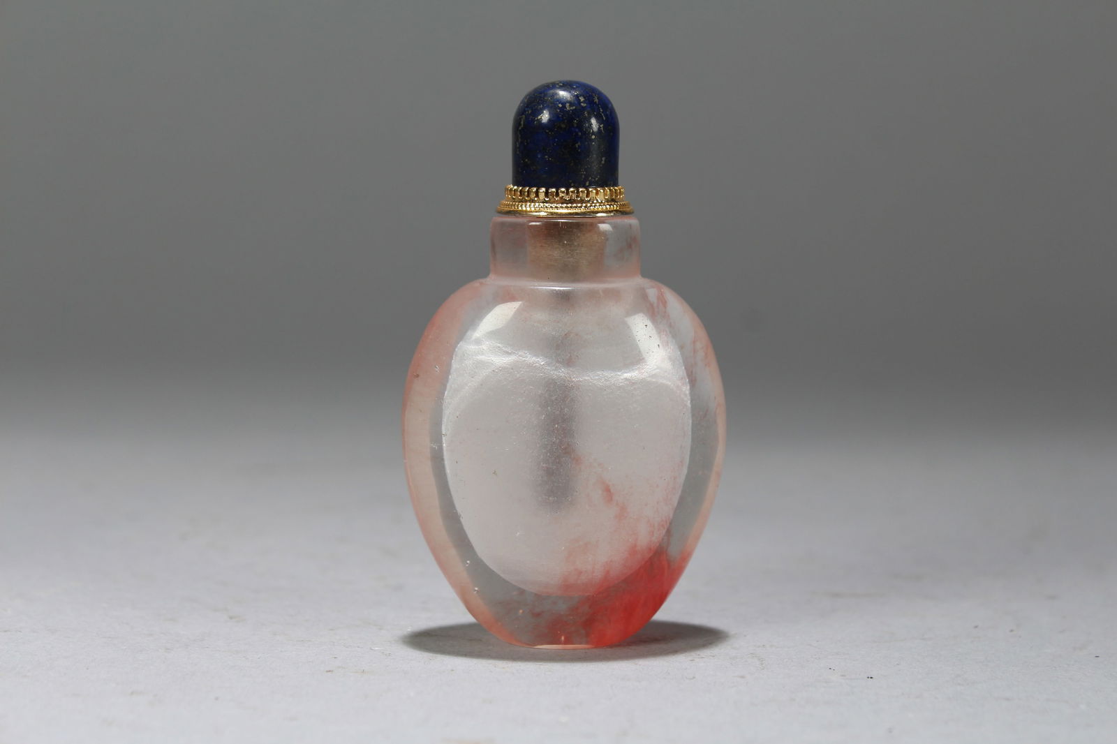 A Chinese Vividly-detailed Crystal Delicate Snuff Bottle (1 of 6)