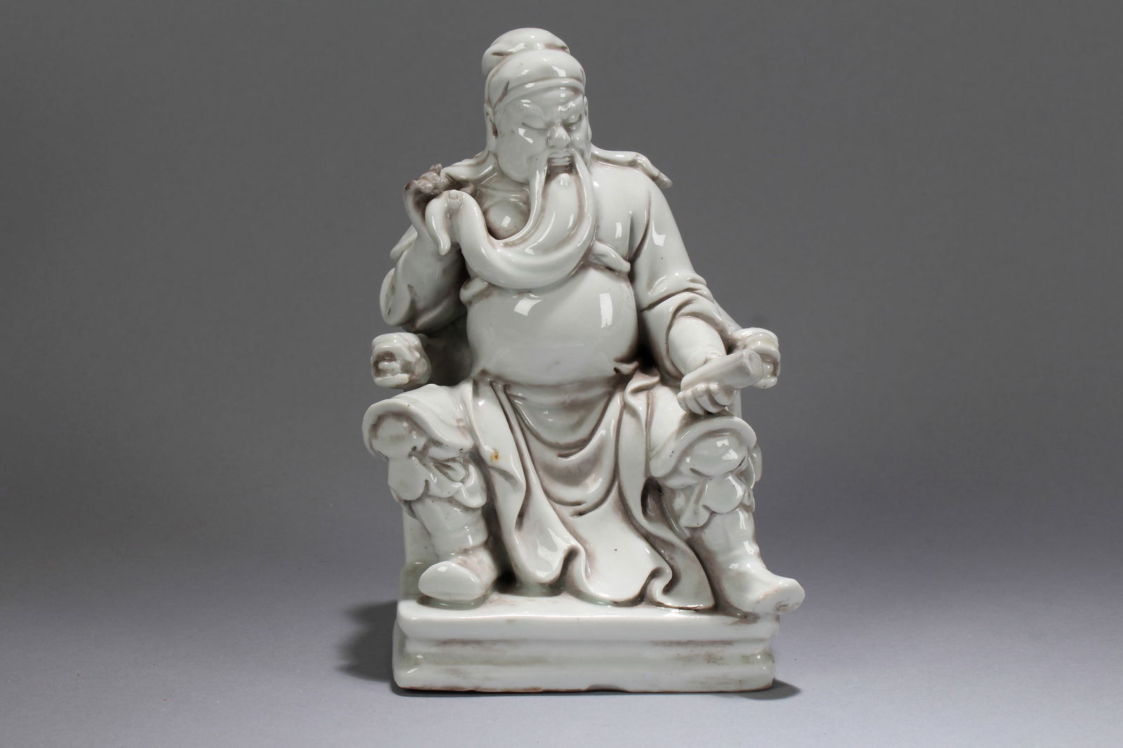 A Chinese De Blac Guangong Porcelain Massive Statue: A Chinese De Blac Guangong Porcelain Massive Statue . Height: 7.5 (inch). Length: 4.5 (inch). Width: 9.5 (inch).