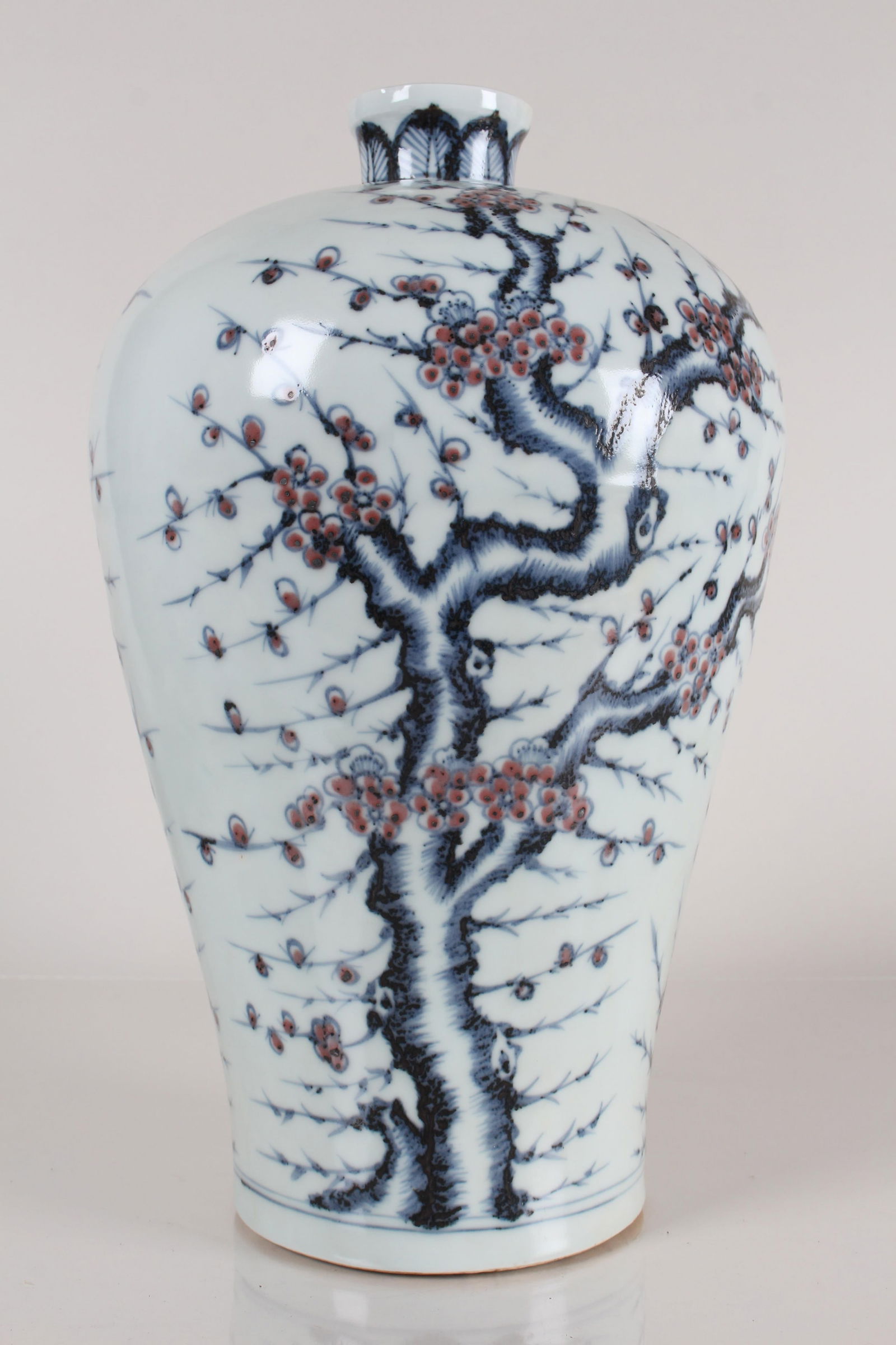 A Chinese Nature-sceen Porcelain Fortune Vase: A Chinese Nature-sceen Porcelain Fortune Vase . Height: 13.25 (inch).
