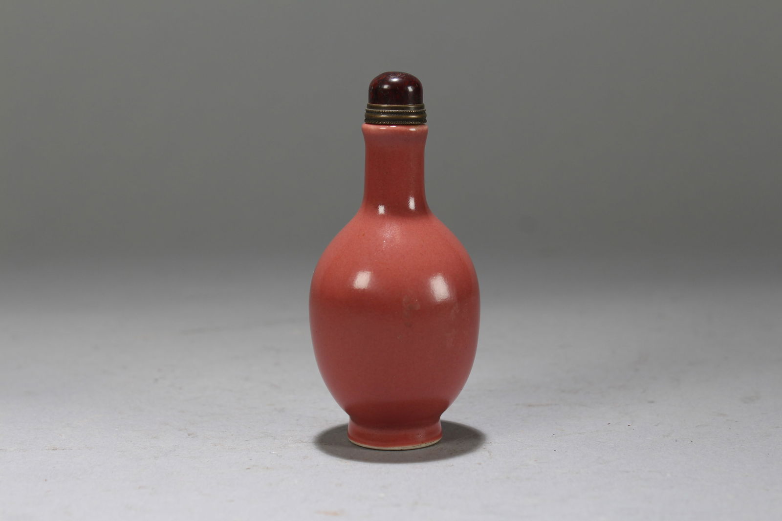 A Chinese Pink-coding Fortune Snuff Bottle: A Chinese Pink-coding Fortune Snuff Bottle. Height: 3.25 (inch). Width: 1.5 (inch).