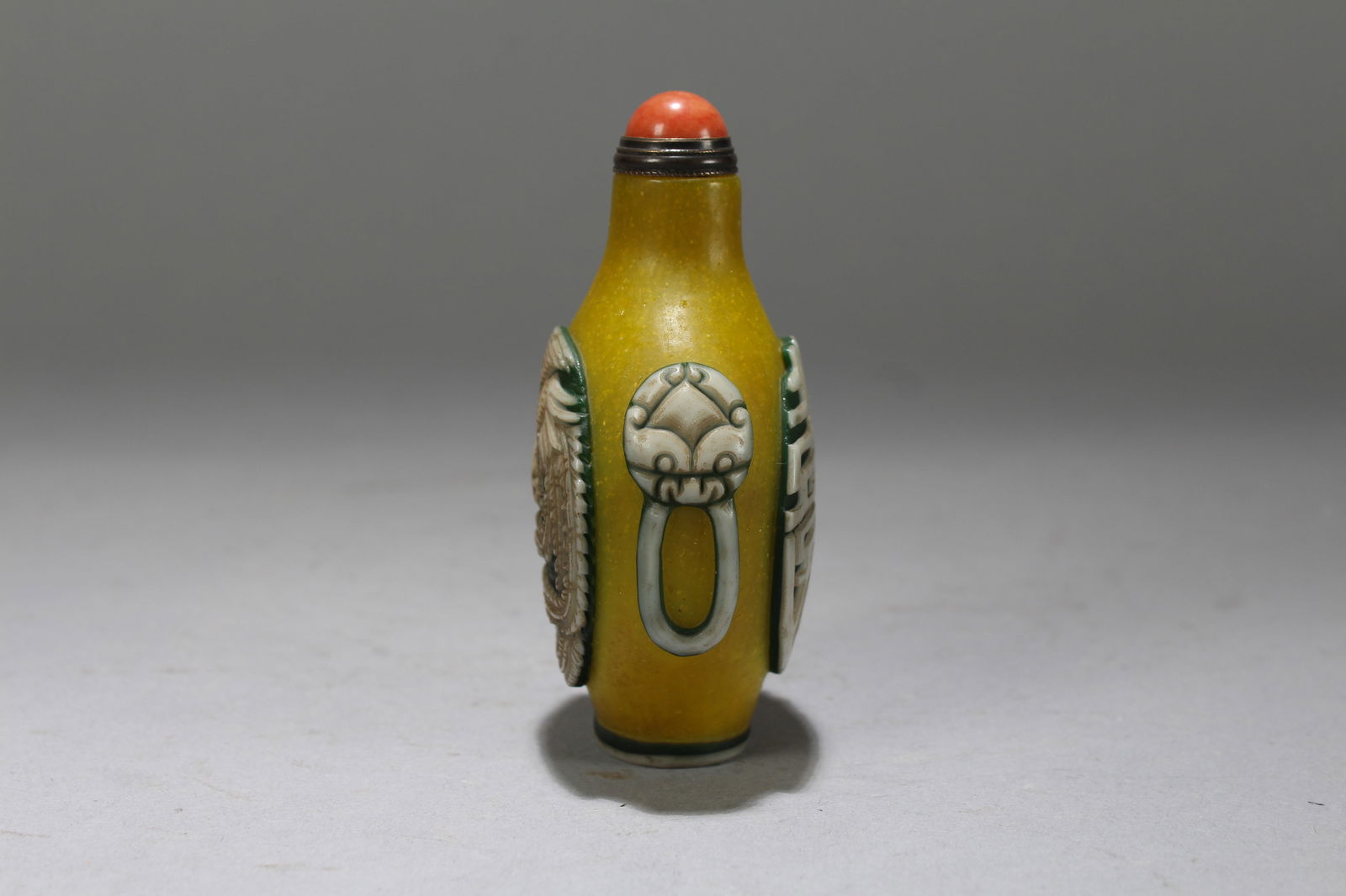 A Chinese Phoenix-decorating Fortune Snuff Bottle - 4