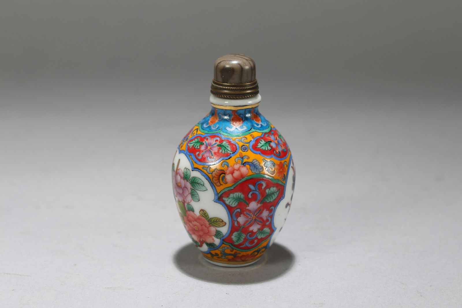 A Chinese Nature-sceen Fortune Snuff Bottle - 4