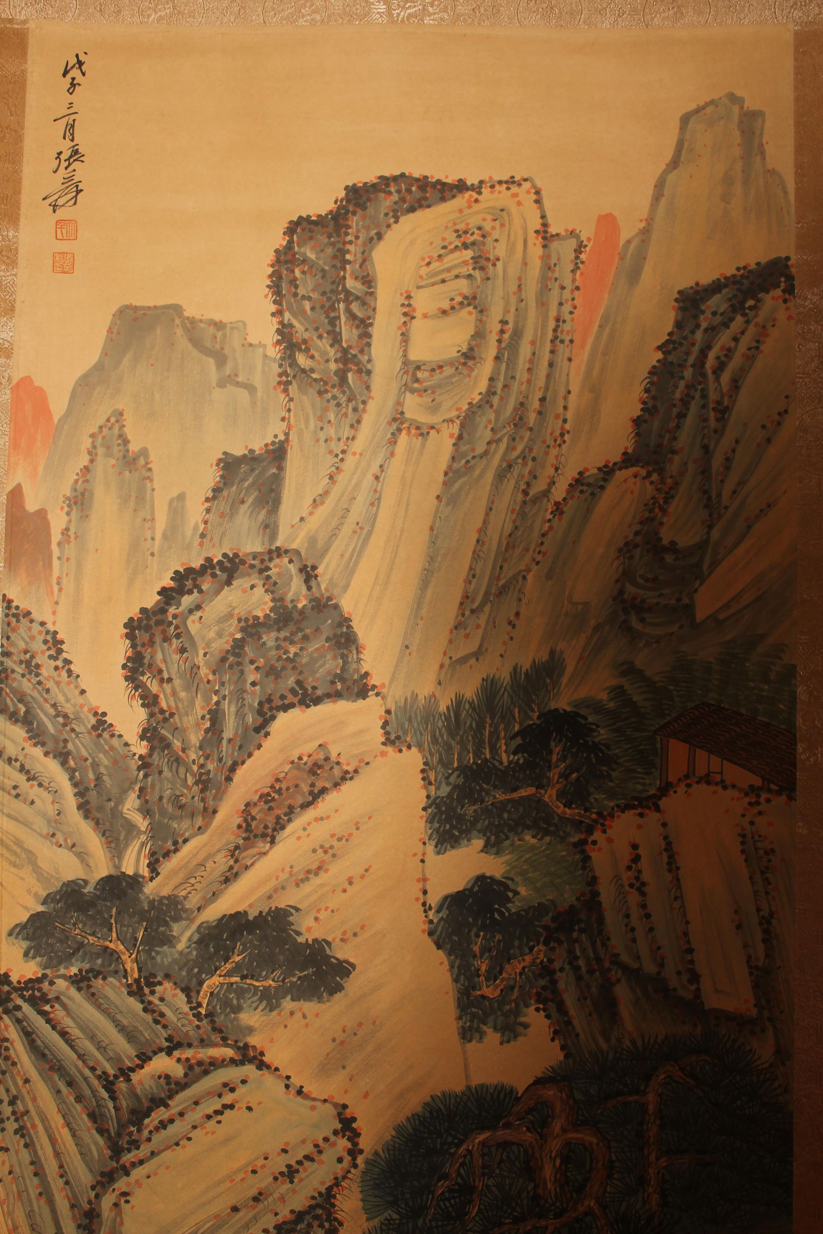 A Chinese Abstract-style Mountain-view Fortune Scroll - 2